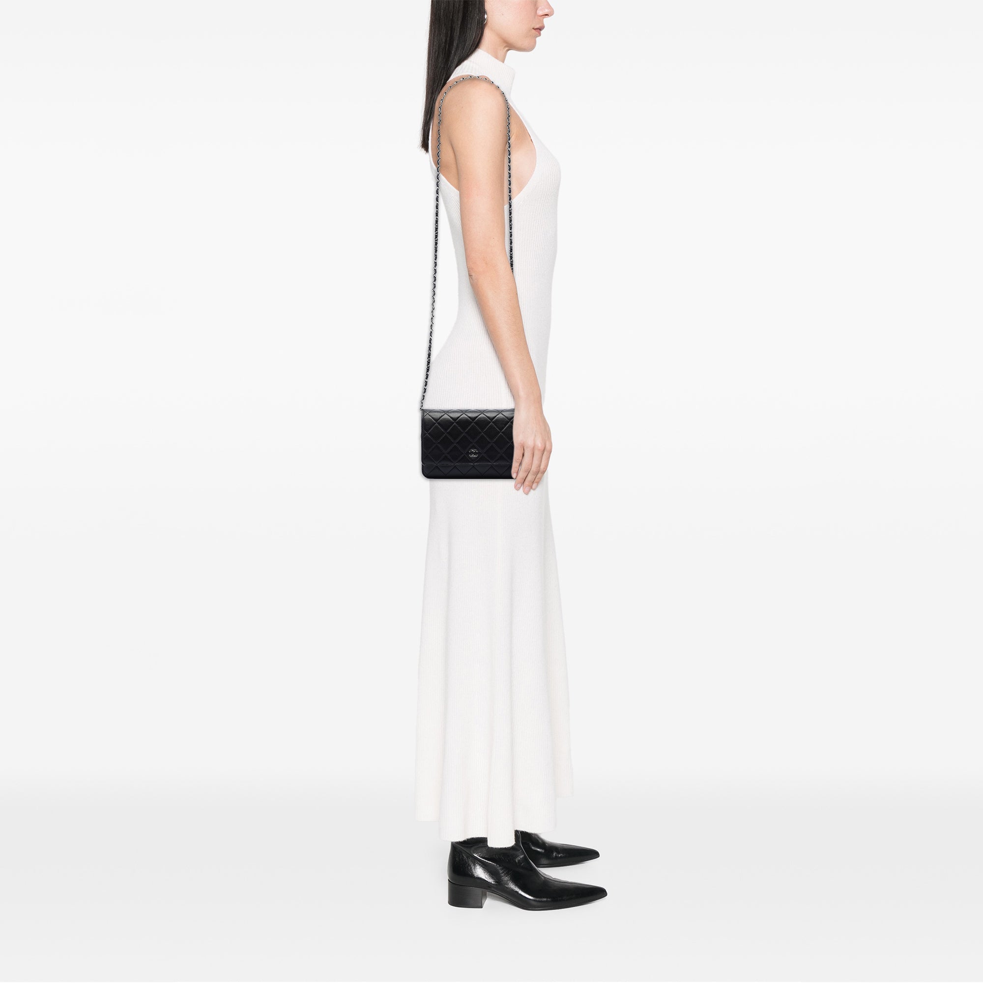 Chanel CC Quilted Lambskin Wallet On Chain - image 7