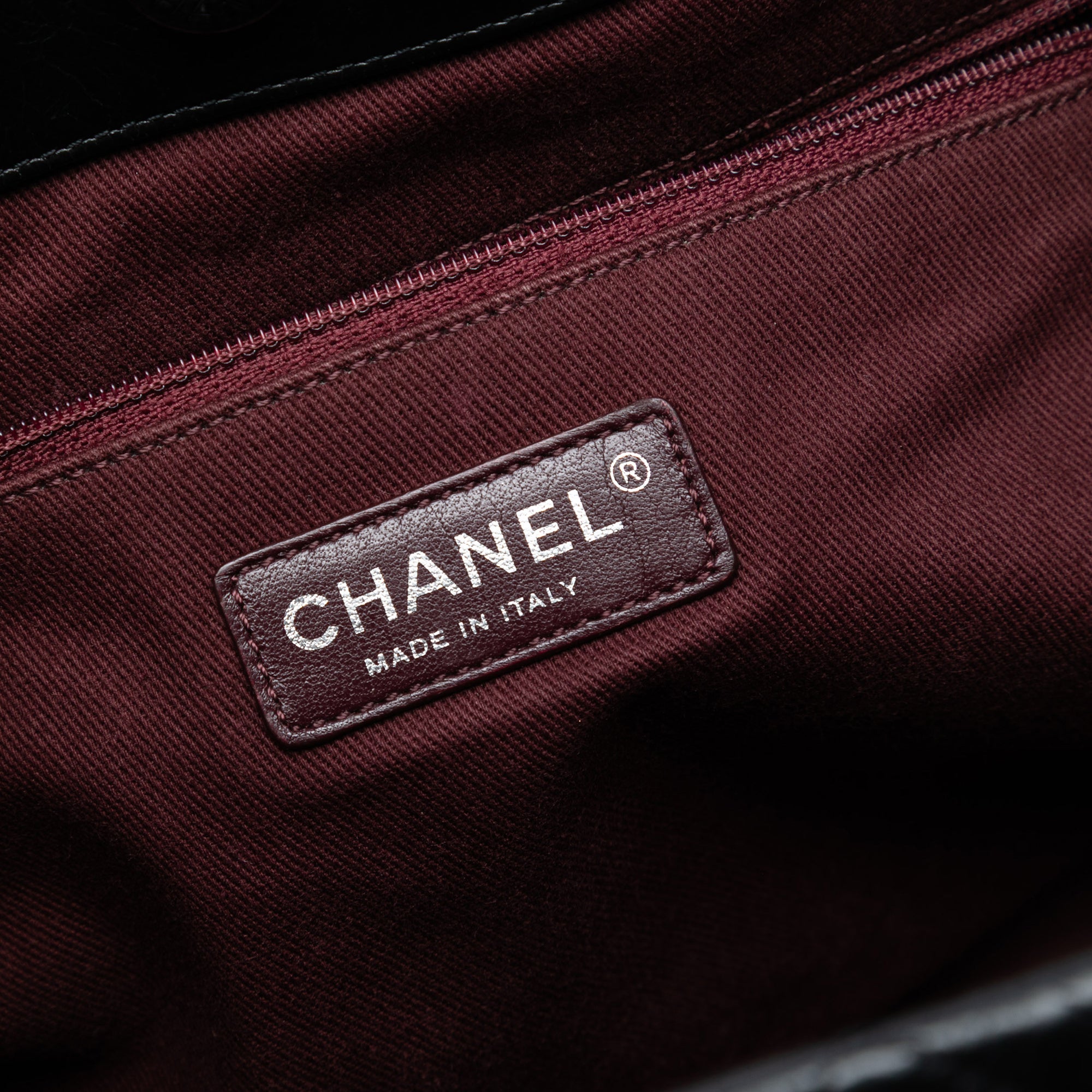 Chanel Large Quilted Glazed Calfskin Duo Color Tote - image 5