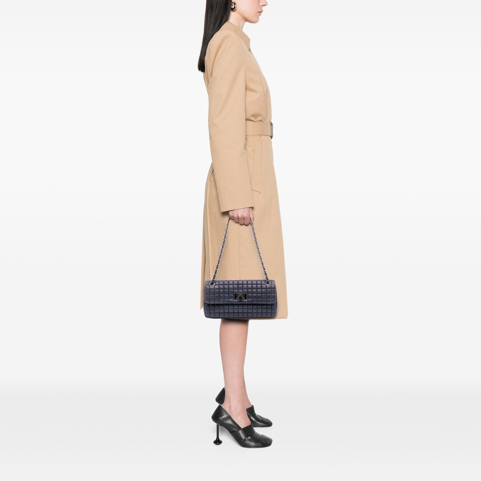 Chanel Chocolate Bar Iridescent Calfskin Bubble Flap - image 12