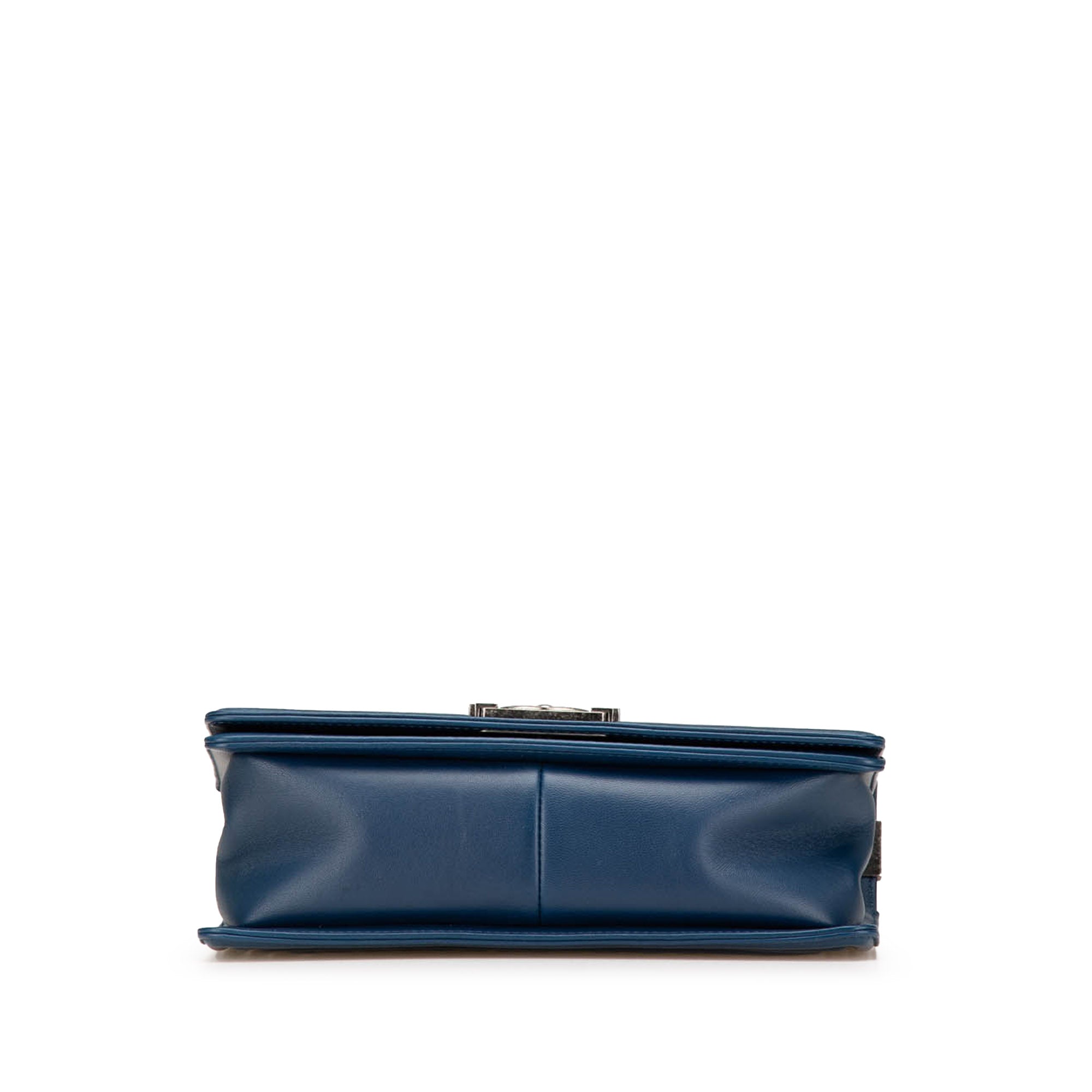 Chanel Old Medium Chevron Lambskin Boy Flap - image 3
