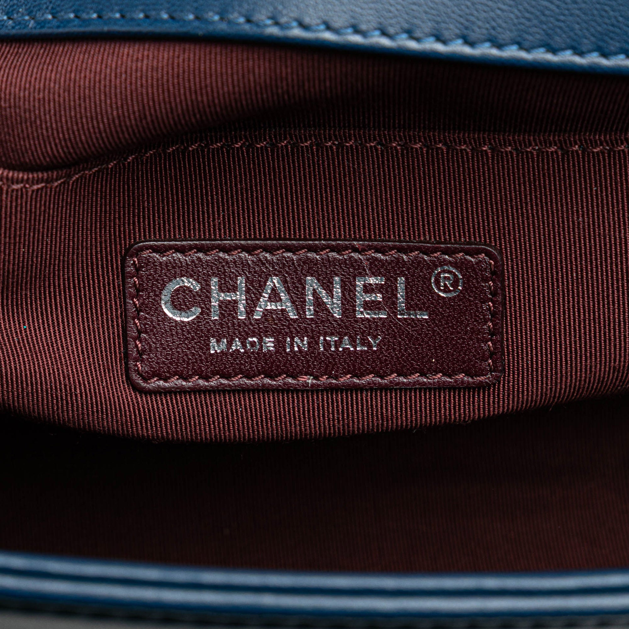 Chanel Old Medium Chevron Lambskin Boy Flap - image 5