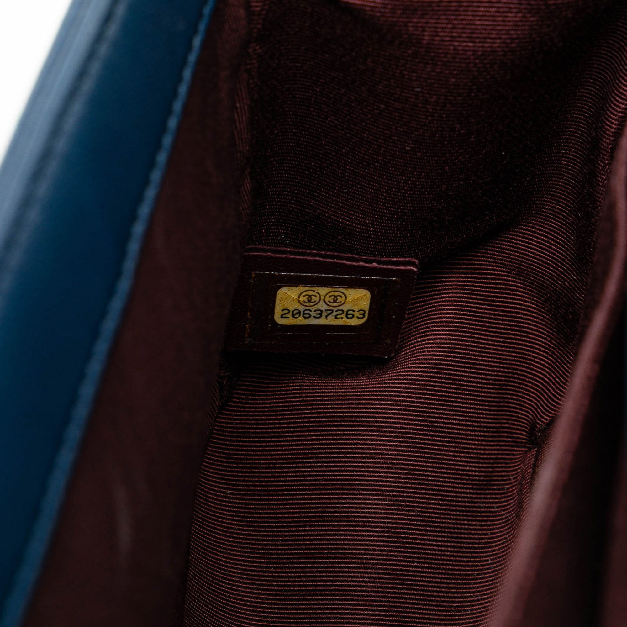 Chanel Old Medium Chevron Lambskin Boy Flap - image 6