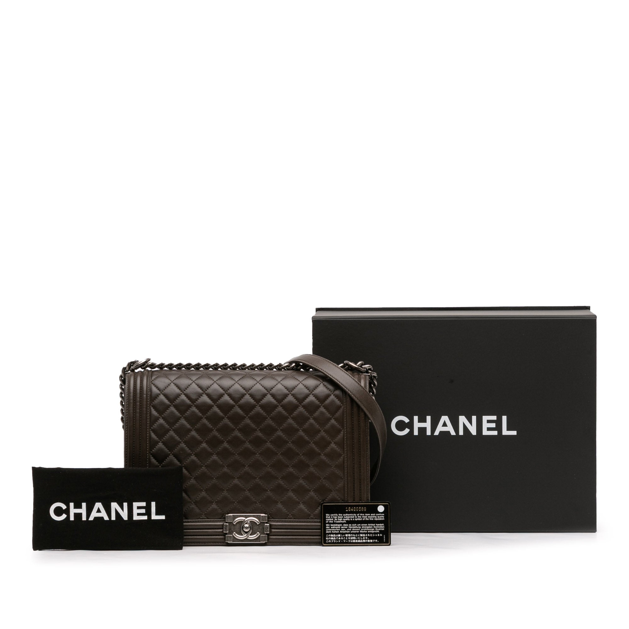 Chanel Large Quilted Lambskin Boy Flap - image 12
