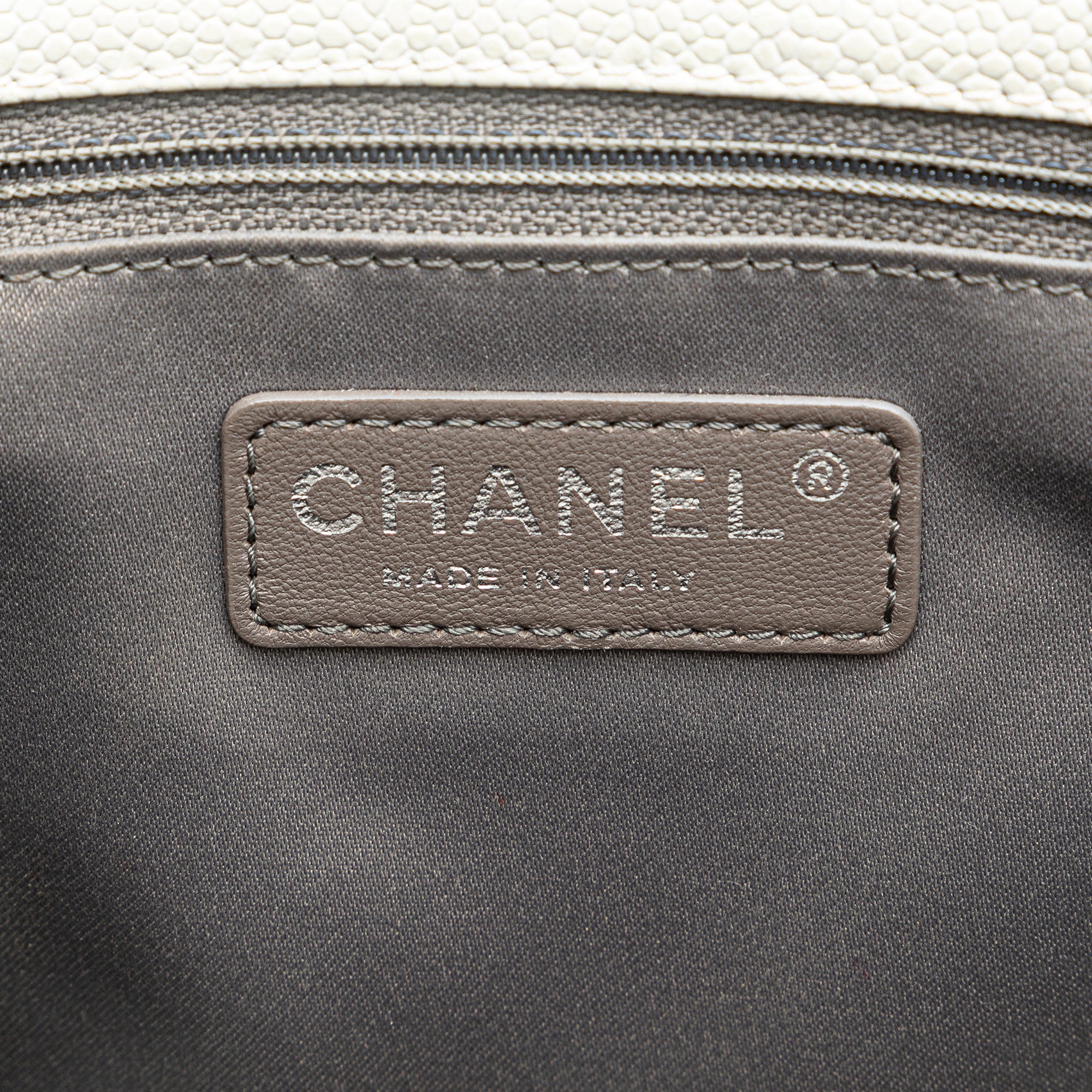 Chanel Caviar Grand Shopping Tote - image 6