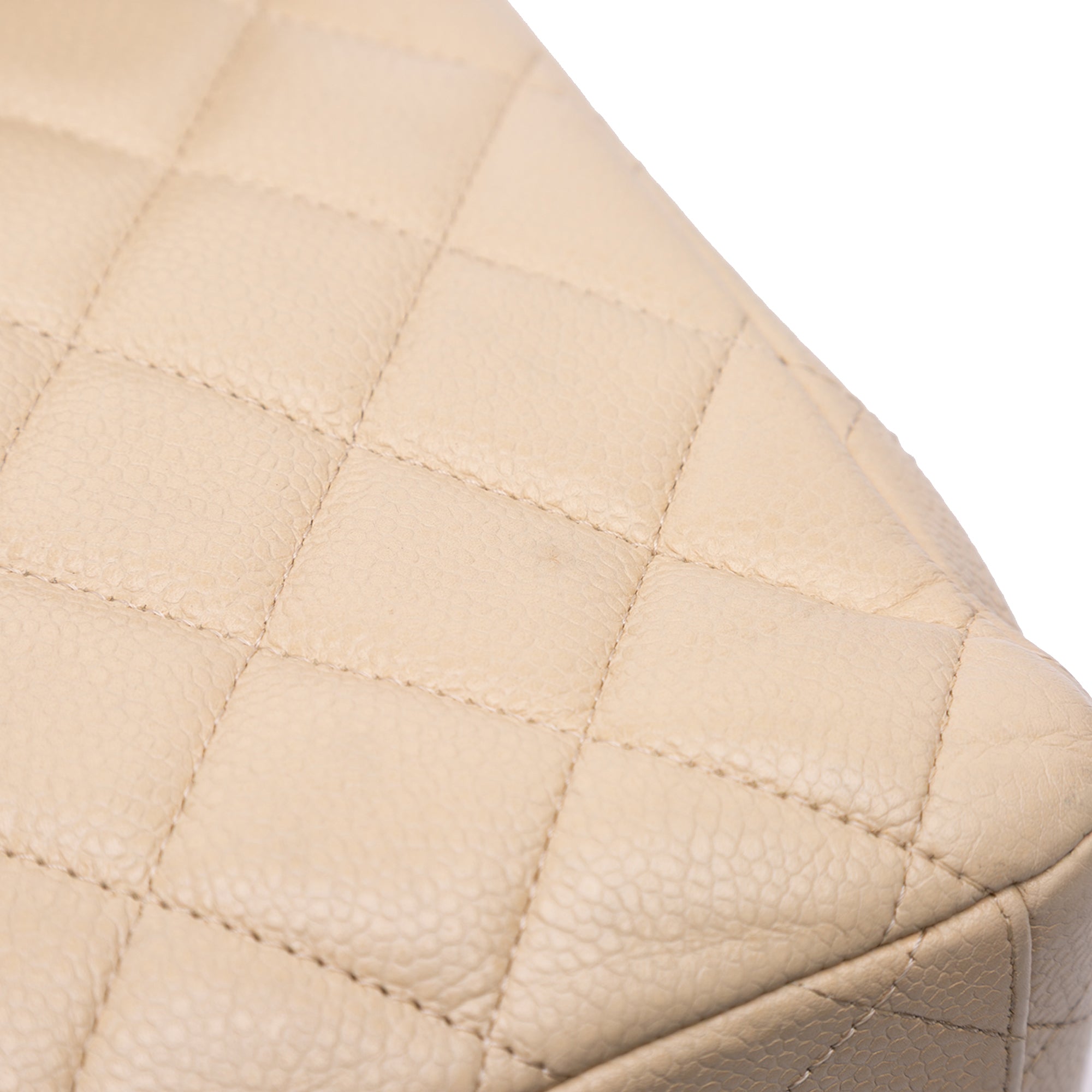 Chanel Maxi Classic Caviar Double Flap - image 12