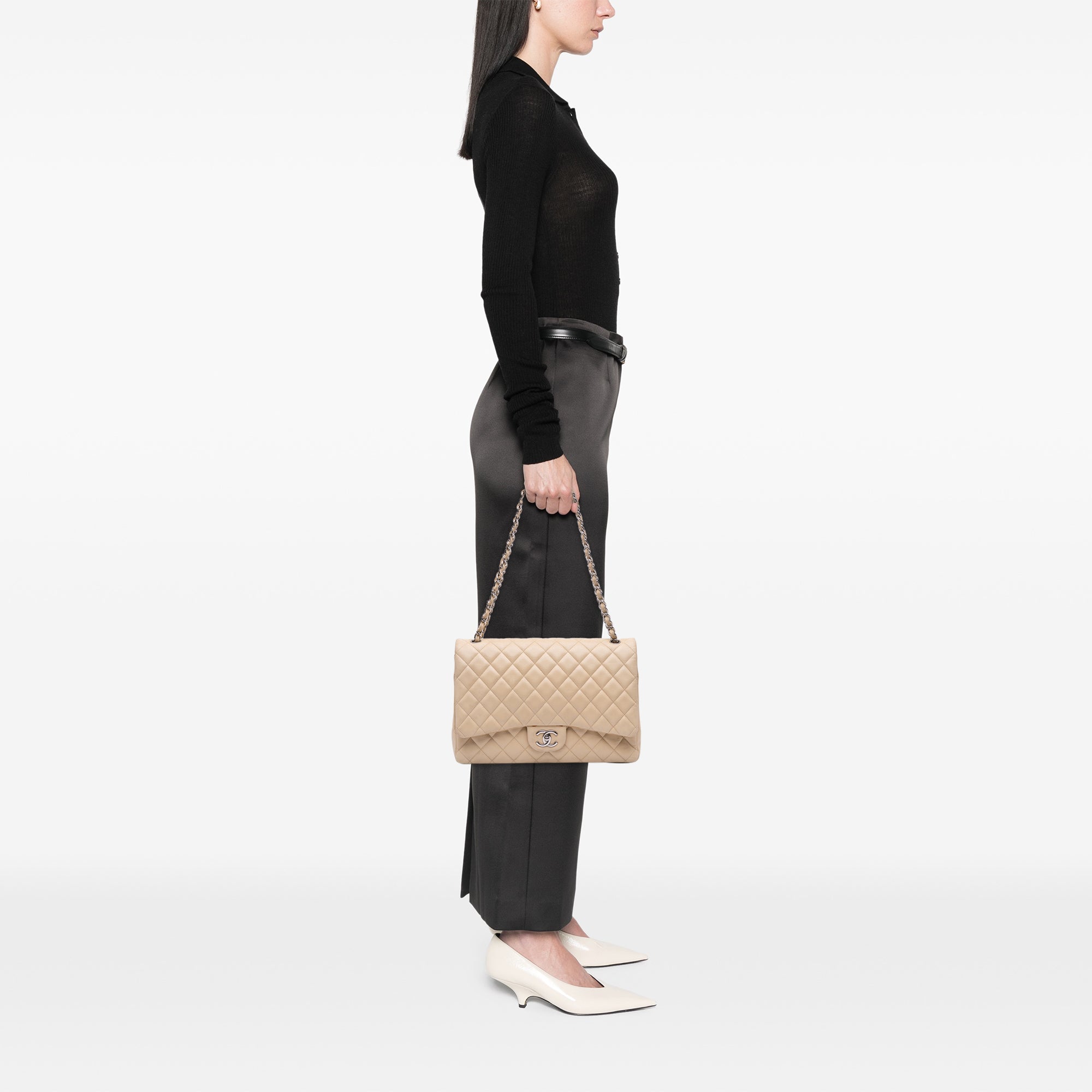 Chanel Maxi Classic Caviar Double Flap - image 13