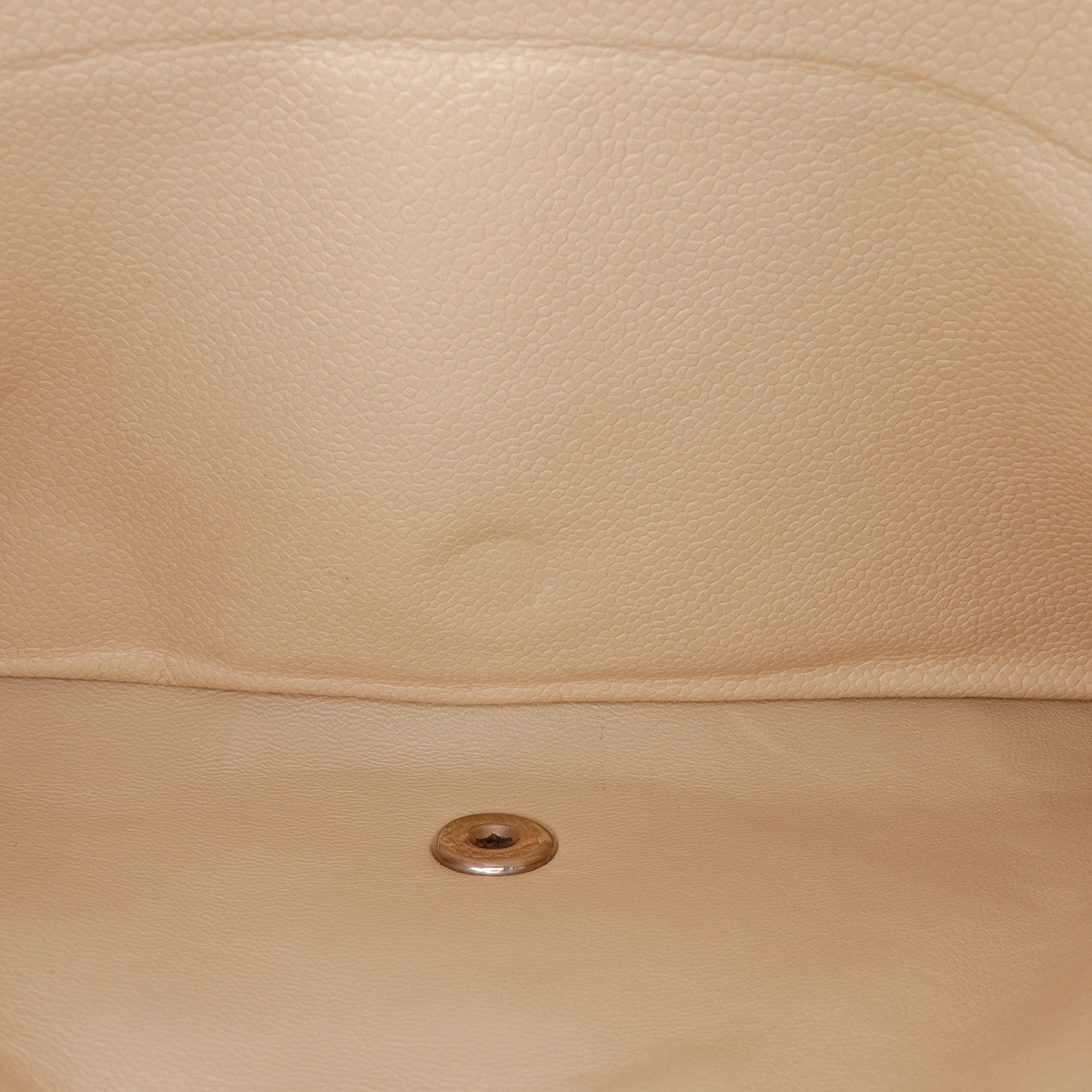 Chanel Maxi Classic Caviar Double Flap - image 5