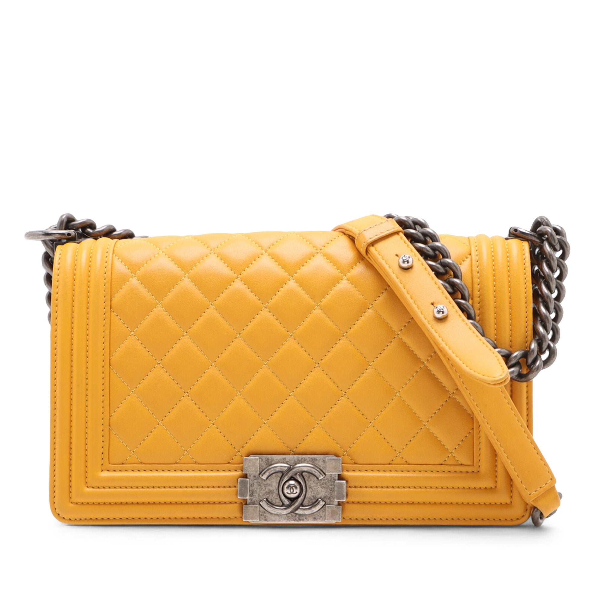 Chanel Old Medium Quilted Lambskin Boy Flap - image 1