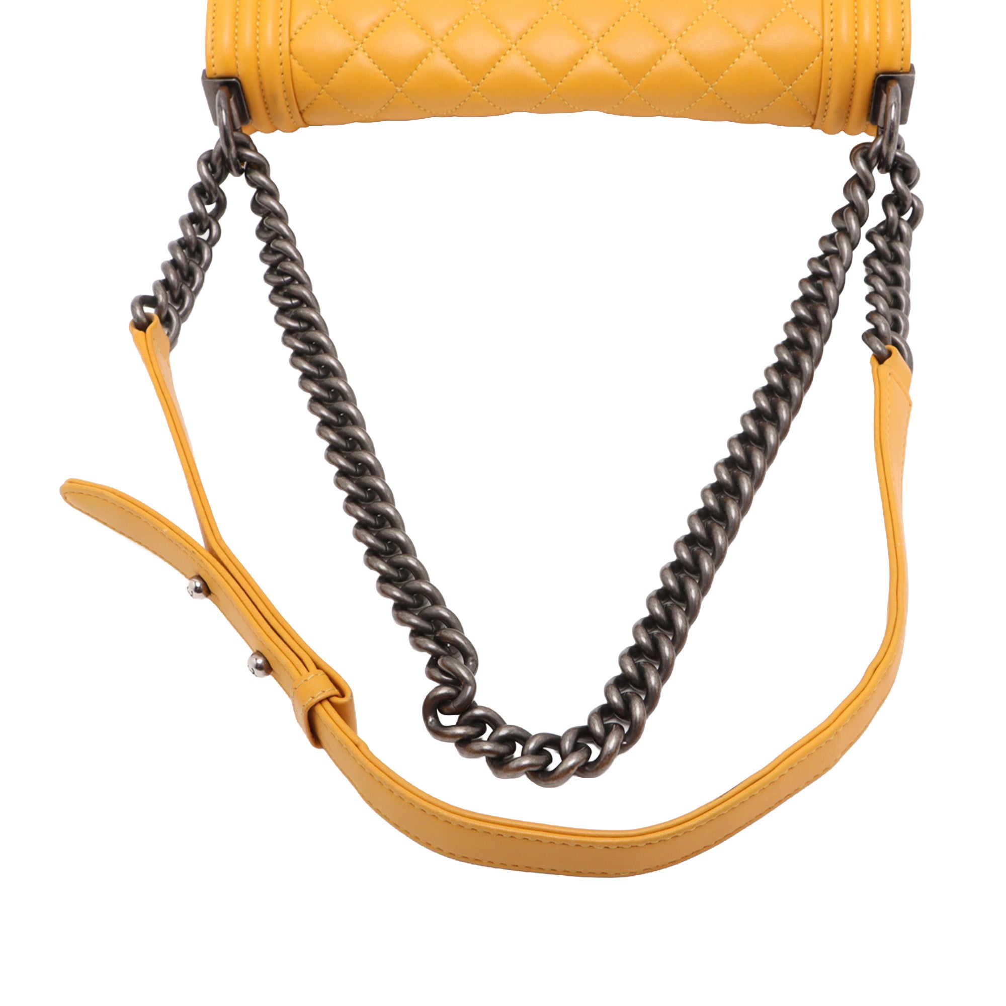 Chanel Old Medium Quilted Lambskin Boy Flap - image 10