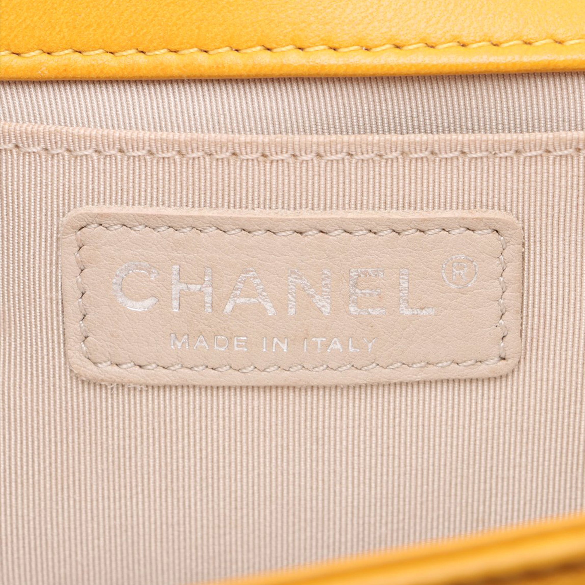 Chanel Old Medium Quilted Lambskin Boy Flap - image 5