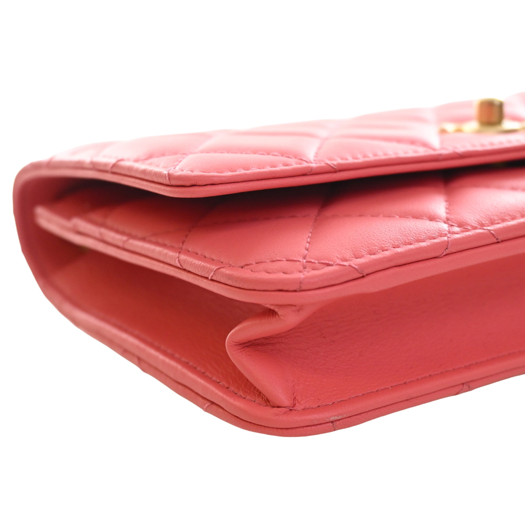 Chanel CC Quilted Lambskin Pearl Crush Wallet On Chain - image 9