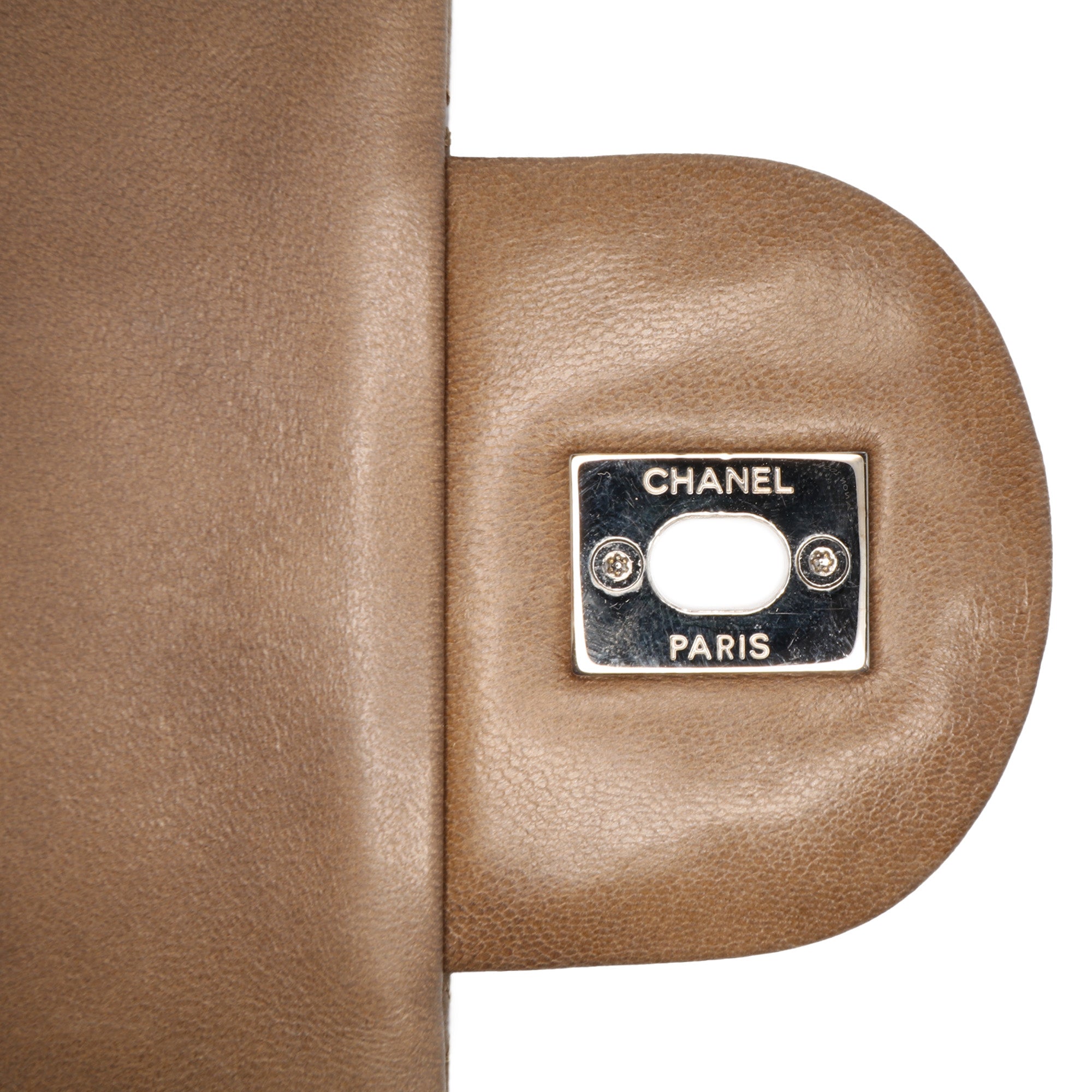 Chanel Jumbo Quilted Lambskin Coco Rain Flap - image 7