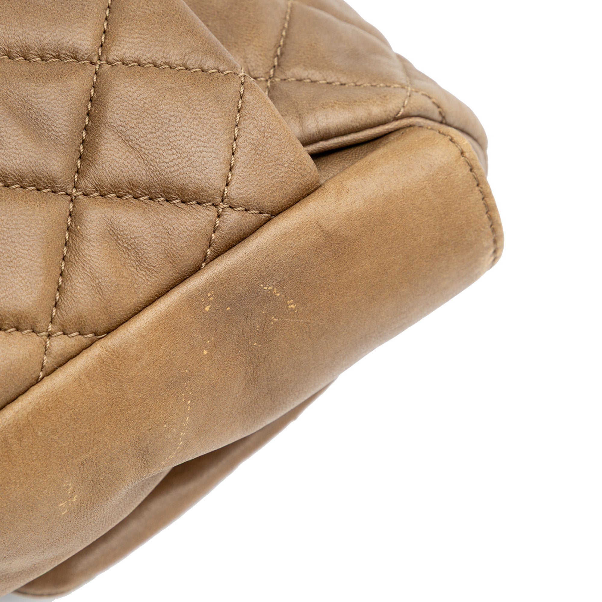 Chanel Jumbo Quilted Lambskin Coco Rain Flap - image 9