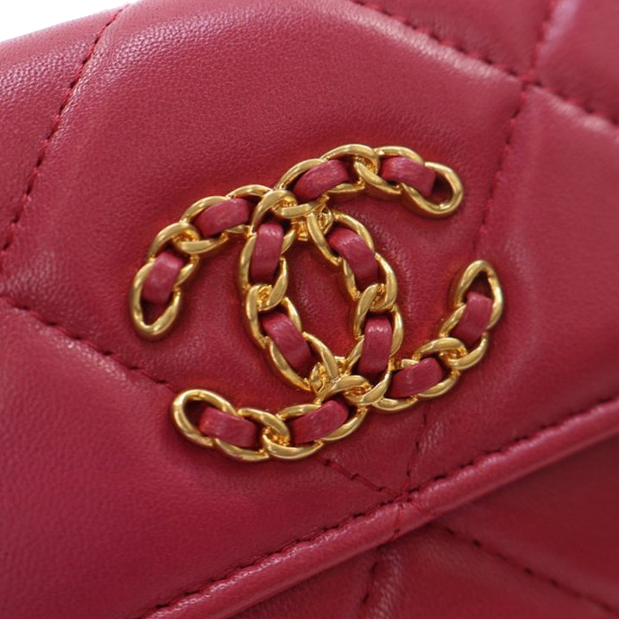 Chanel Quilted Lambskin Chanel 19 Card Holder On Chain - image 5