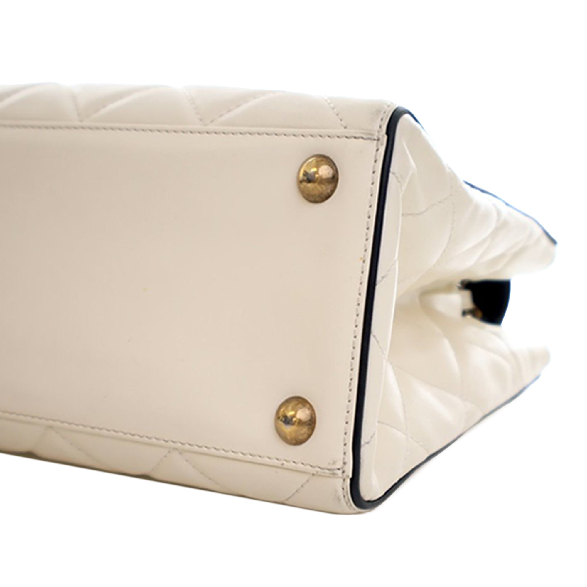 Chanel CC Quilted Calfskin Portobello Tote - image 11