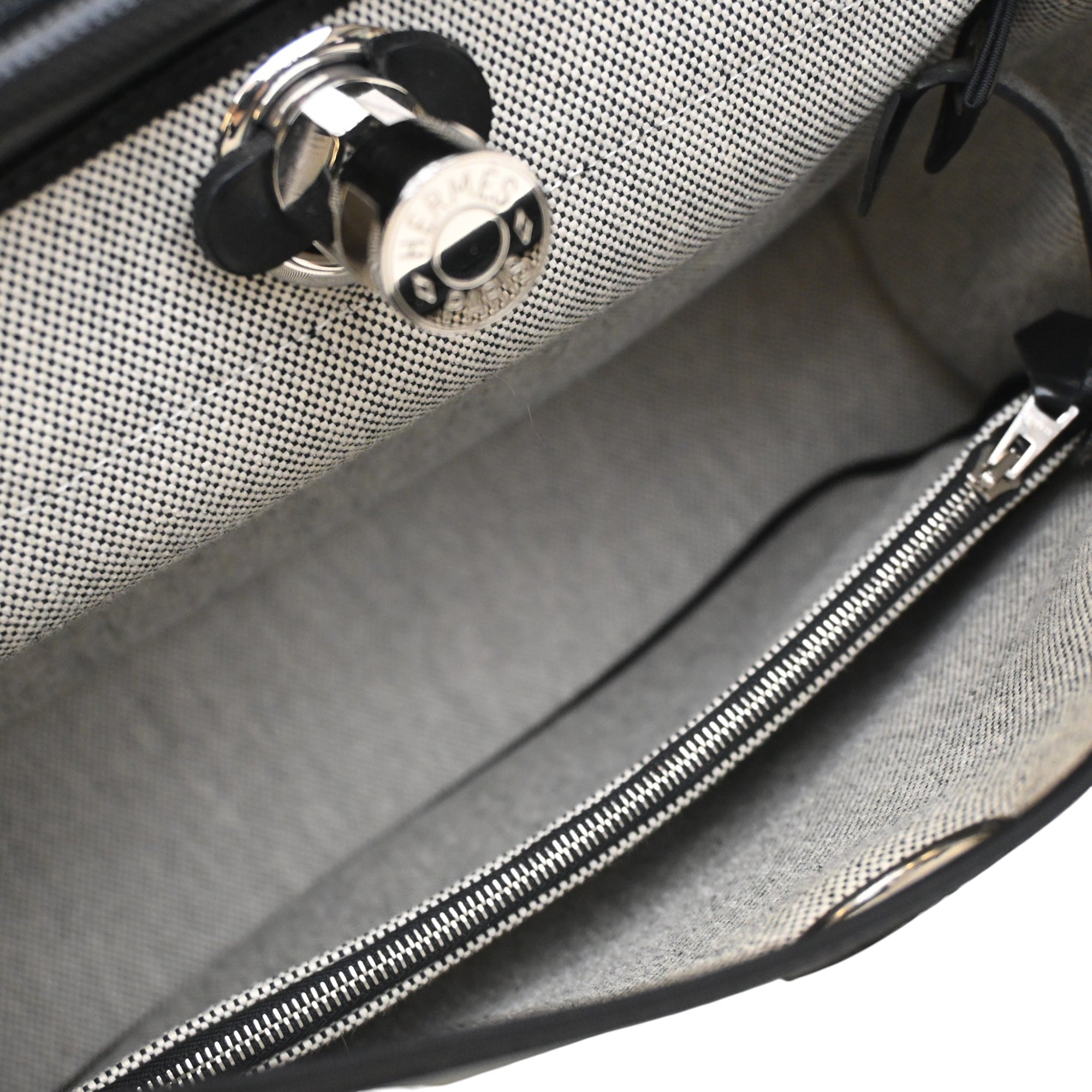Hermès Toile H Berline Herbag Zip 31 - image 4