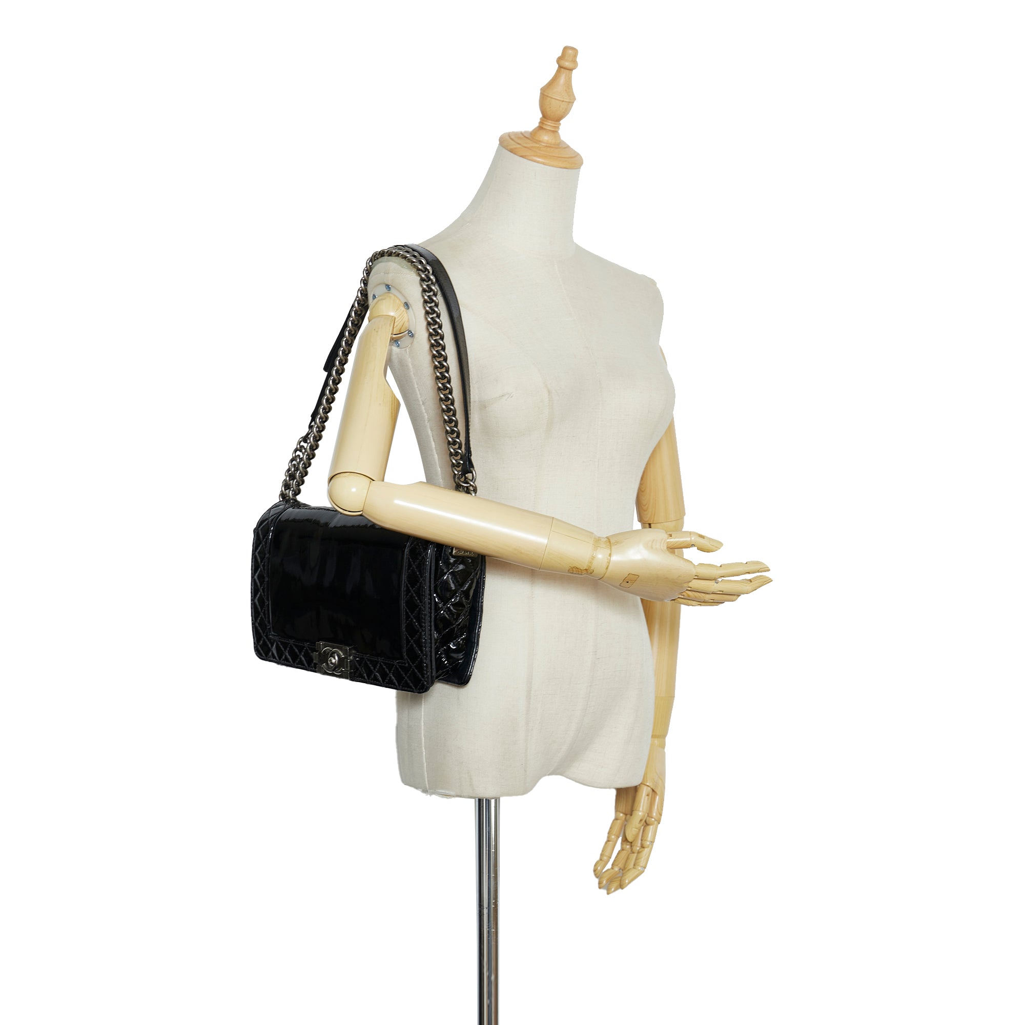 Chanel Medium Patent Boy Reverso Flap - image 11