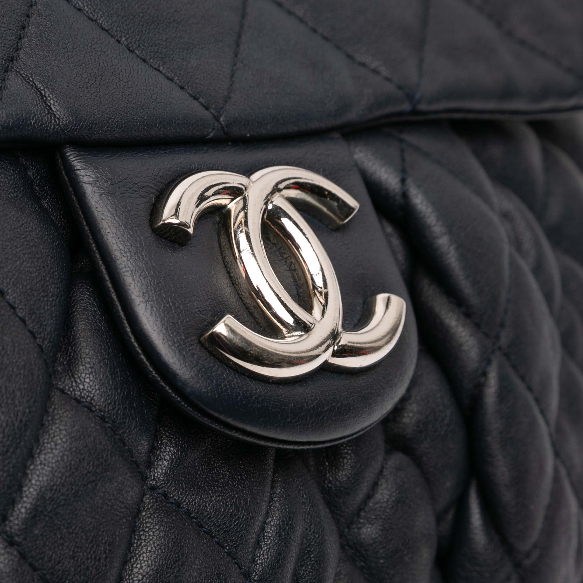 Chanel Large Washed Lambskin Chain Around Flap - image 10