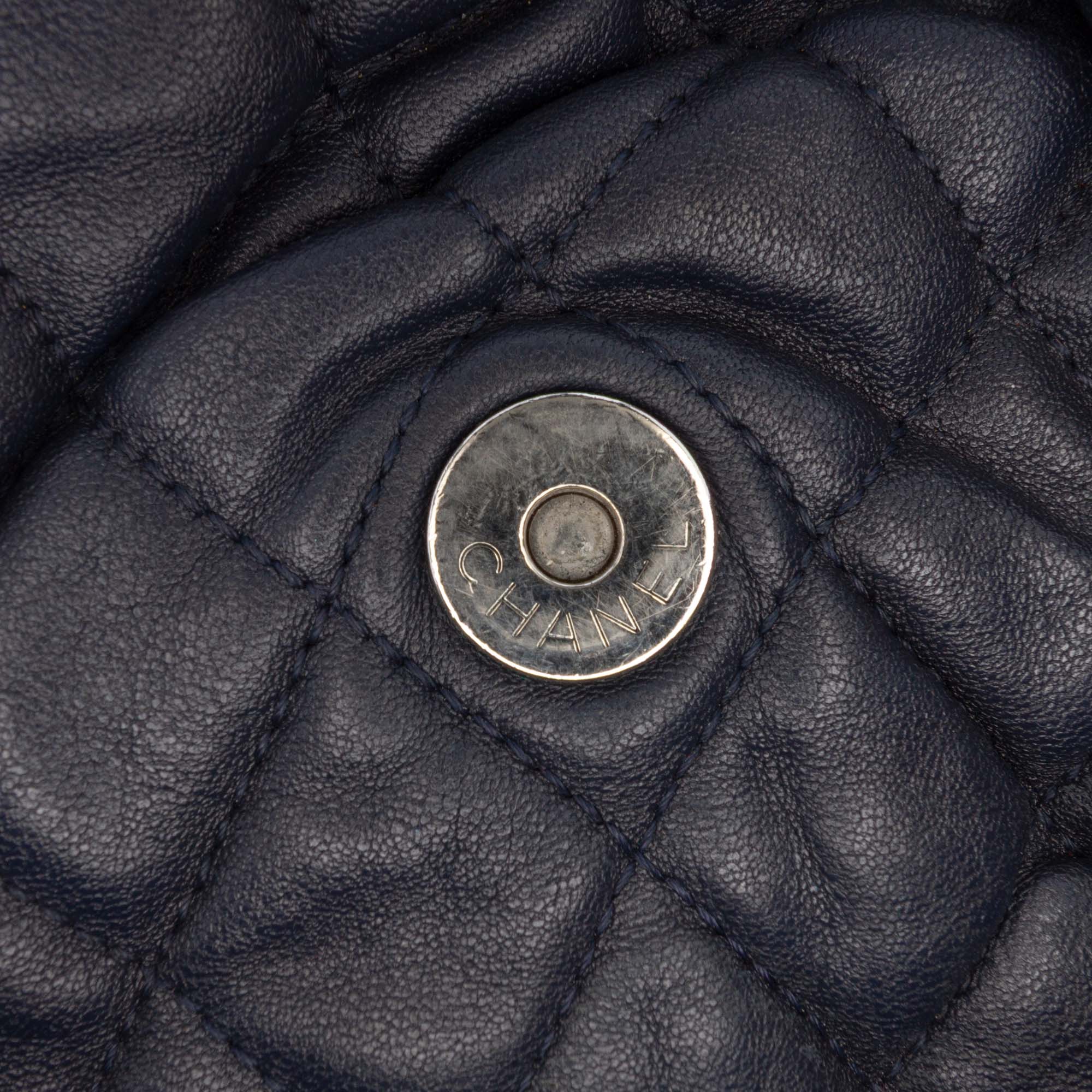 Chanel Large Washed Lambskin Chain Around Flap - image 7