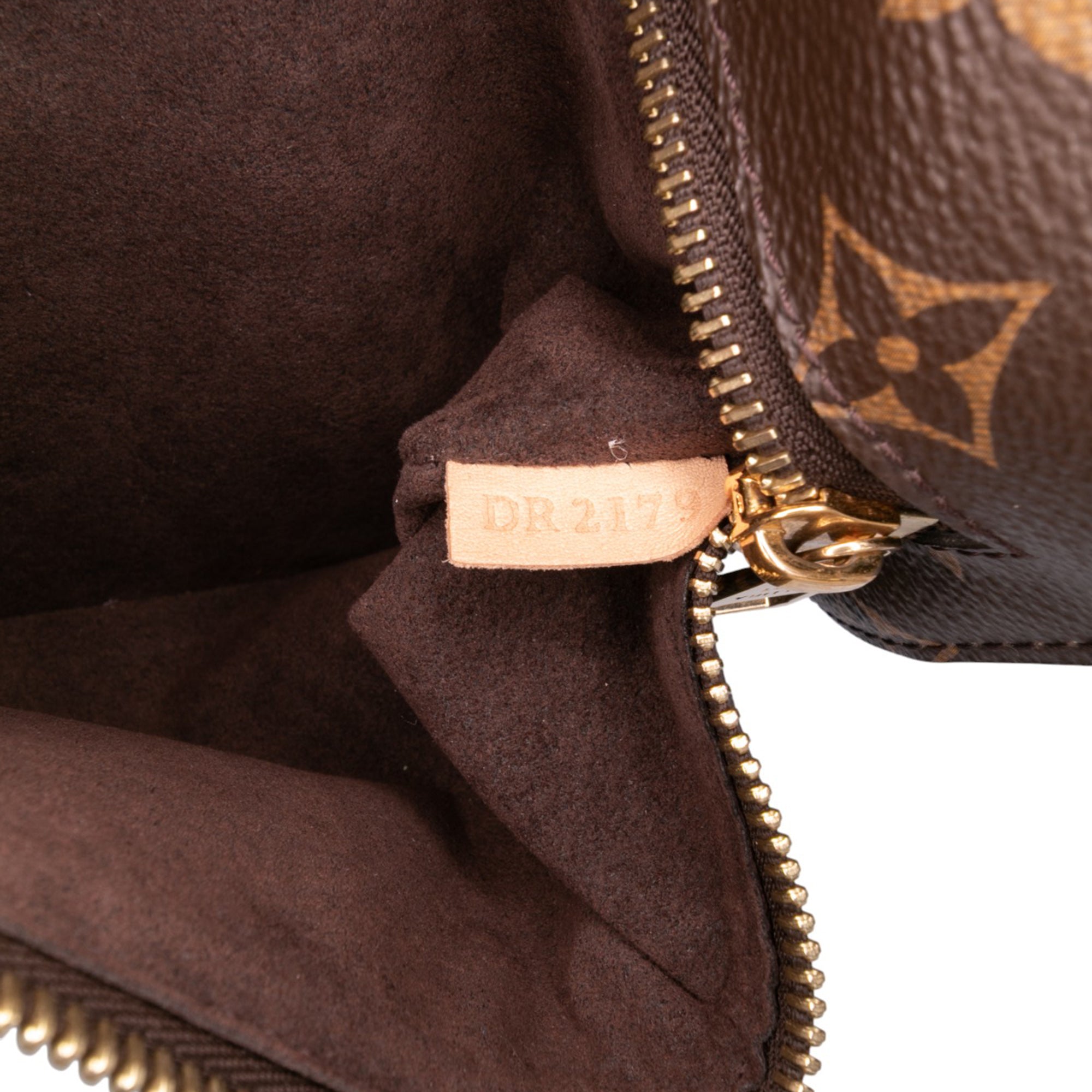 Louis Vuitton Monogram Pochette Metis - image 6