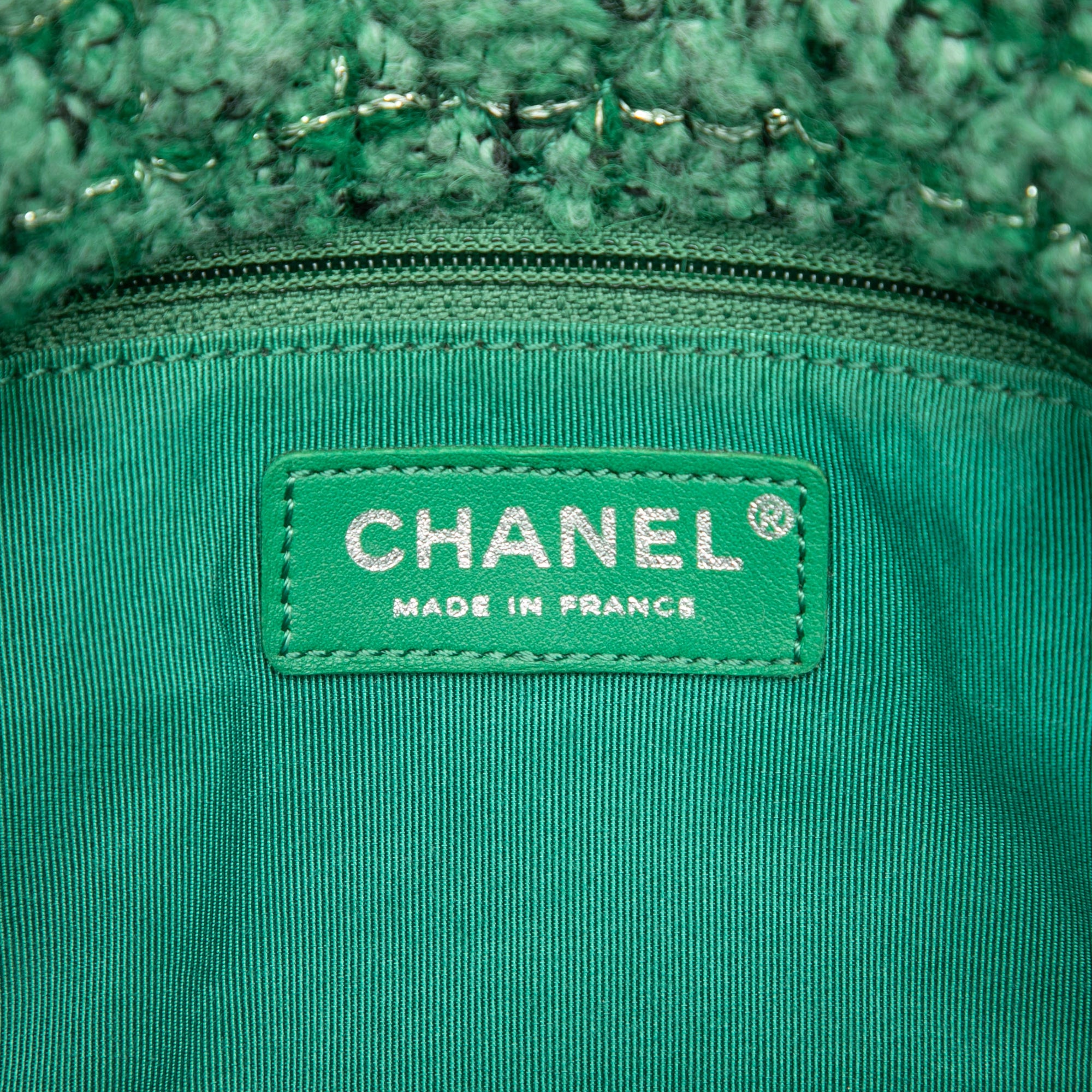 Chanel Small Quilted Tweed Reissue 2.55 Easy Messenger Flap - image 5