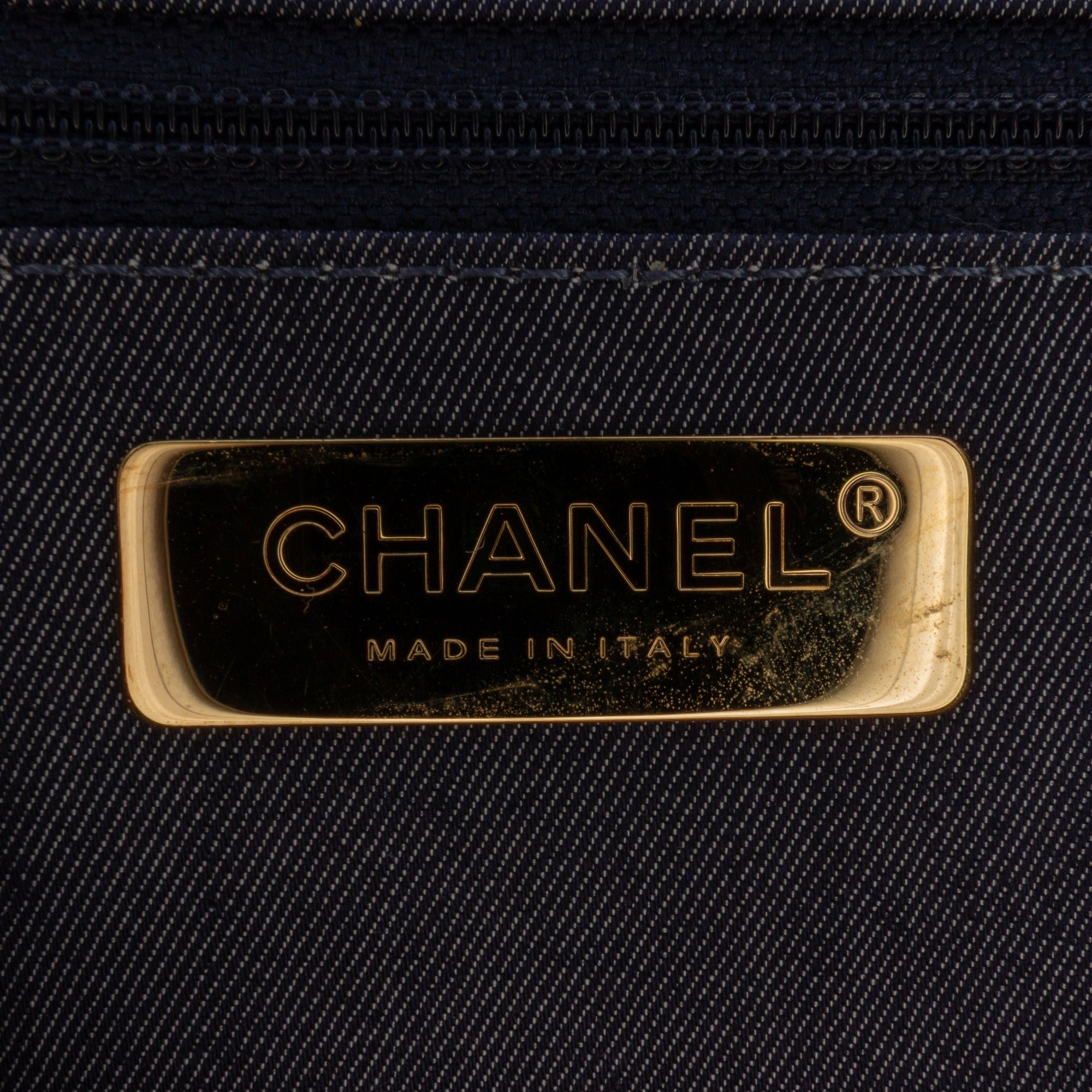 Chanel Crumpled Calfskin En Vogue Rope Satchel - image 5
