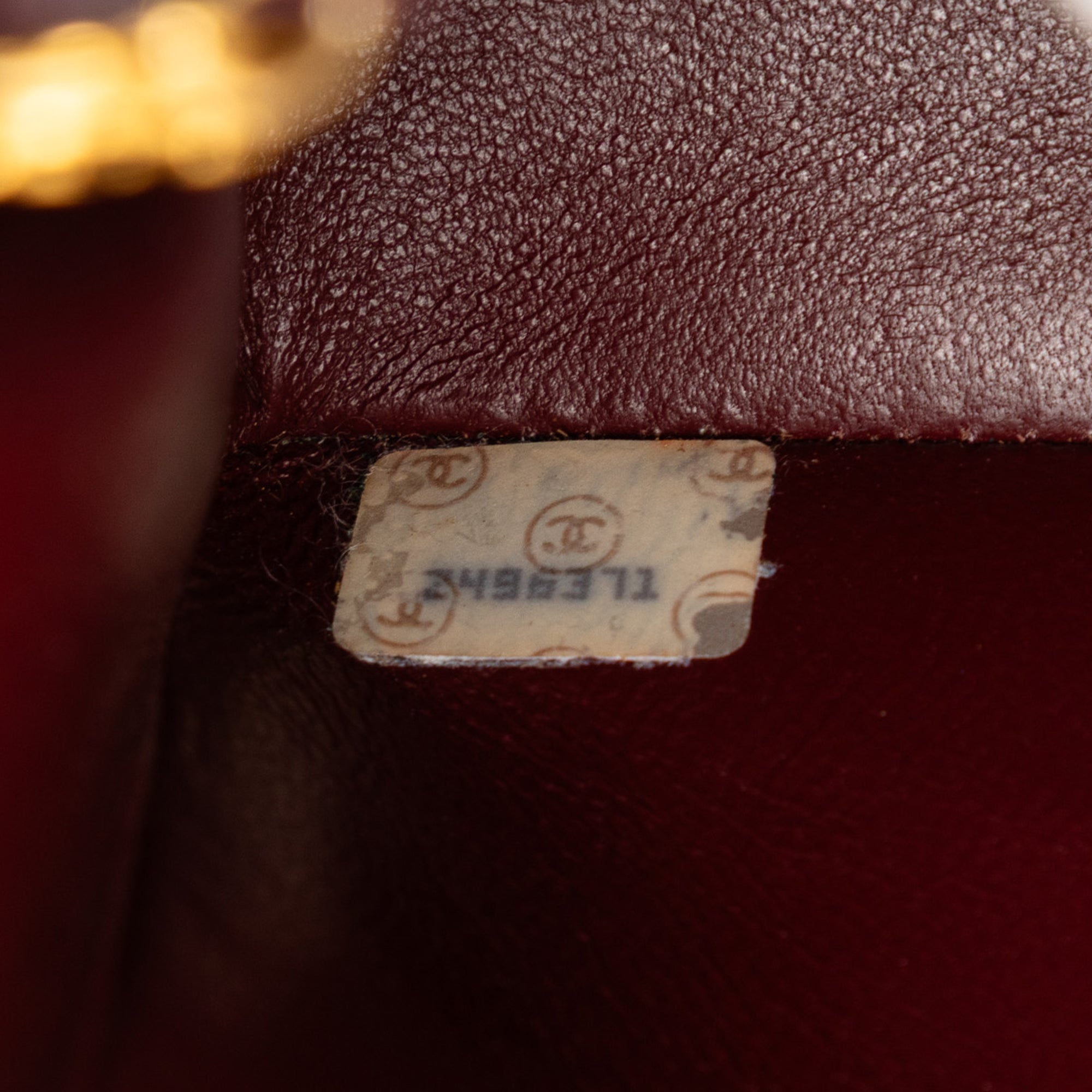 Chanel Medium Lambskin Diana Flap - image 6