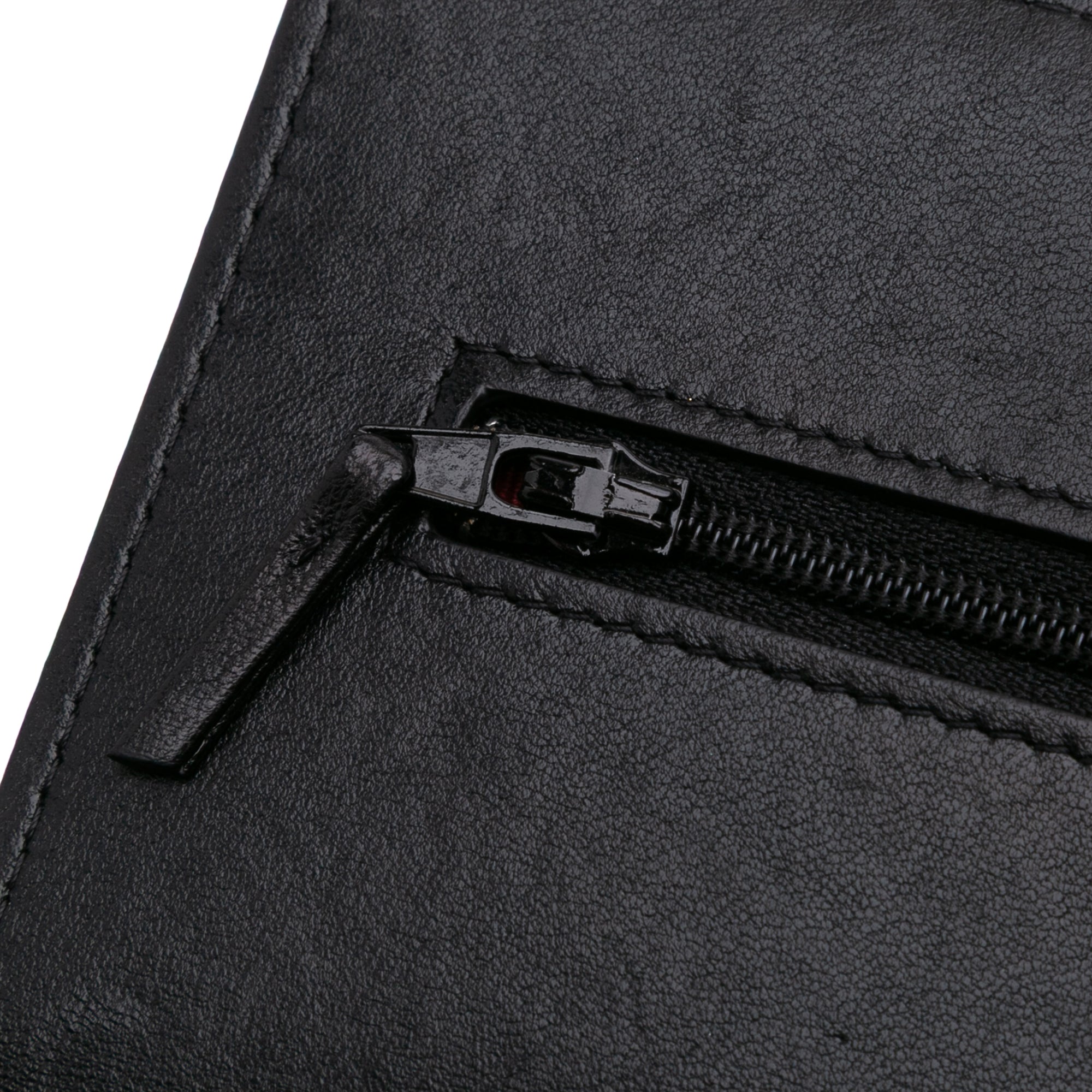 Chanel Quilted Lambskin 19 Wallet on Chain - image 7