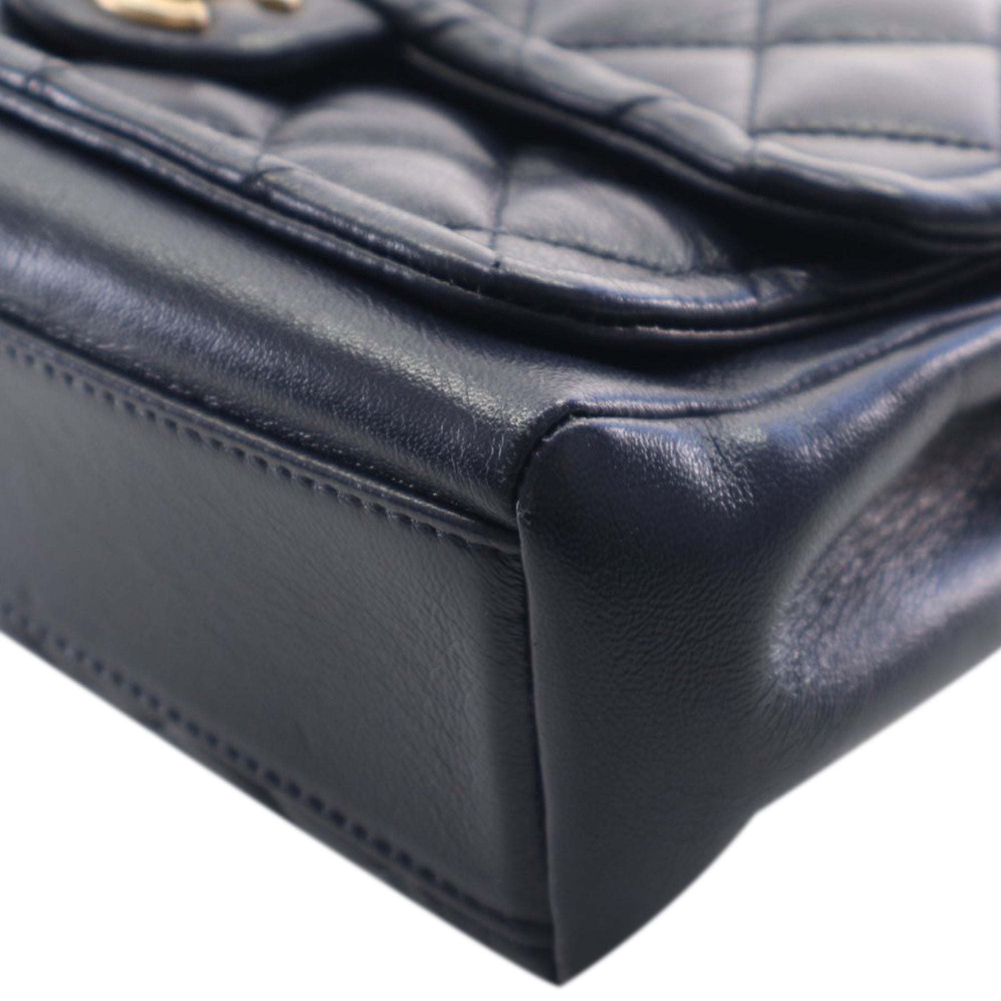 Chanel Small Quilted Crinkled Calfskin Chain Link Flap - image 11
