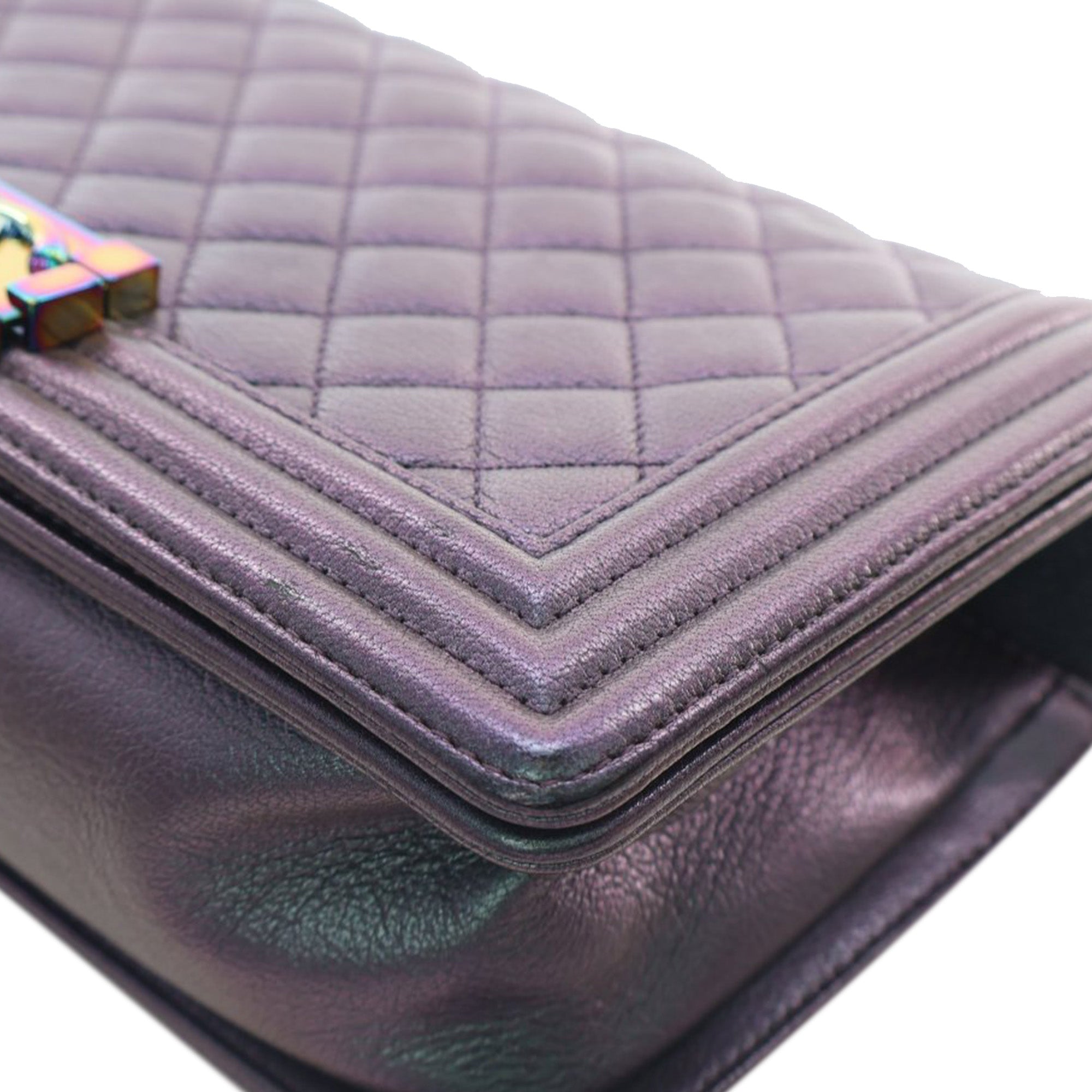 Chanel Old Medium Quilted Iridescent Goatskin Boy Flap - image 9