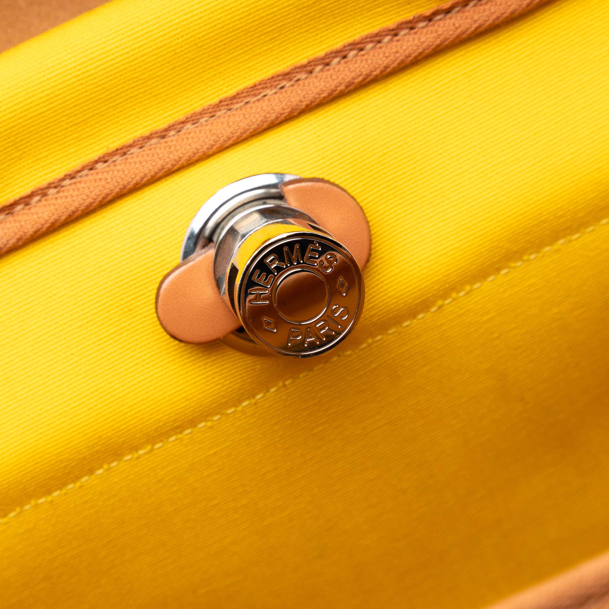 Hermès Toile Herbag A Dos Zip Retourne Backpack - image 5