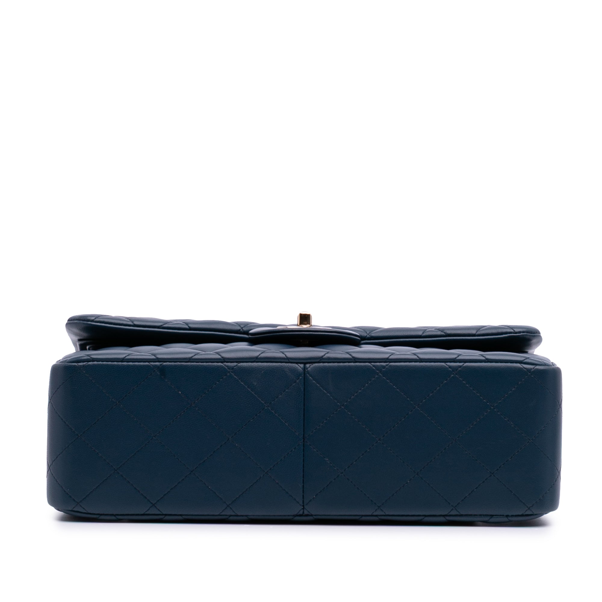 Chanel Jumbo Classic Lambskin Double Flap - image 3