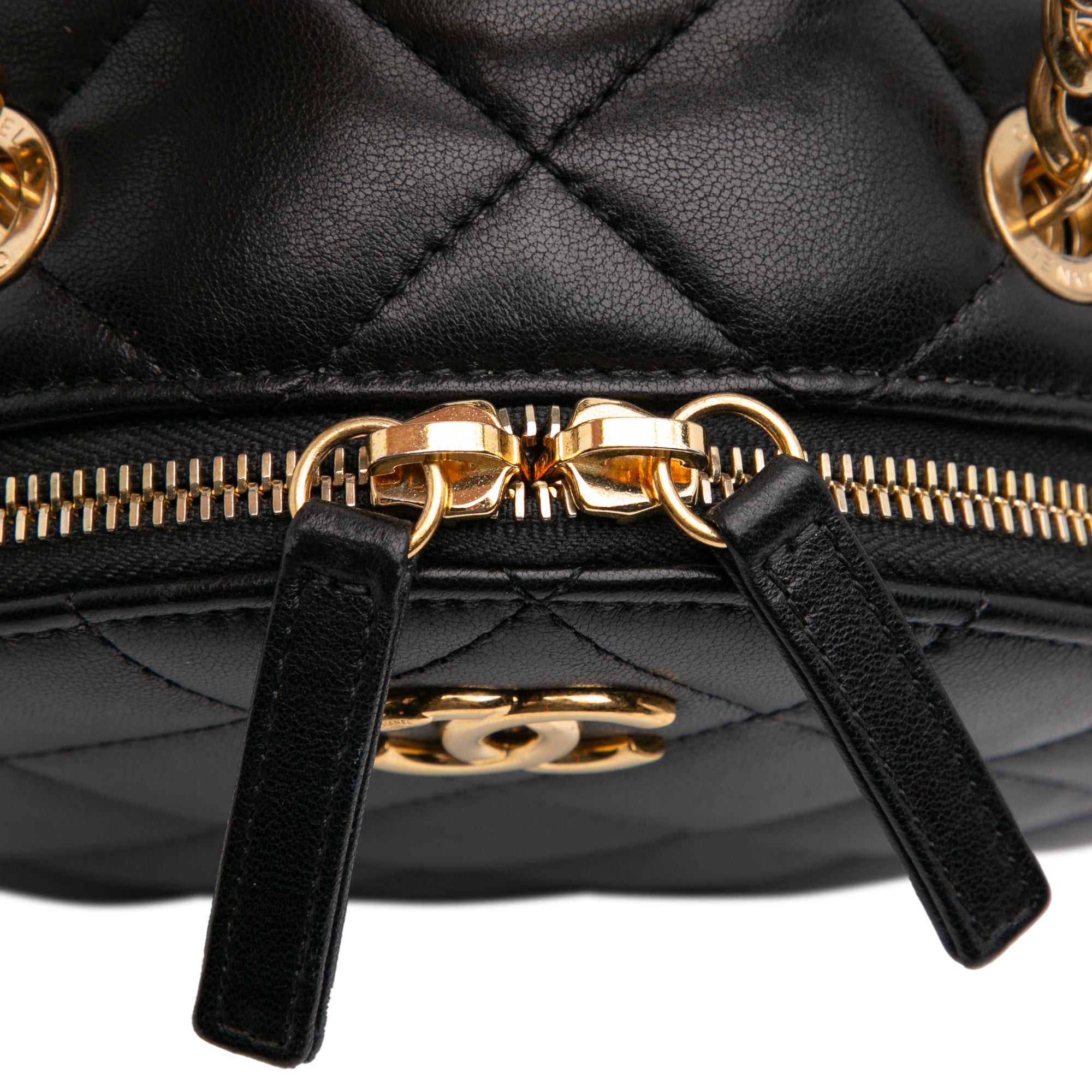 Chanel Quilted Lambskin Oval Logo Chain Top Handle Round Clutch on Chain - image 7