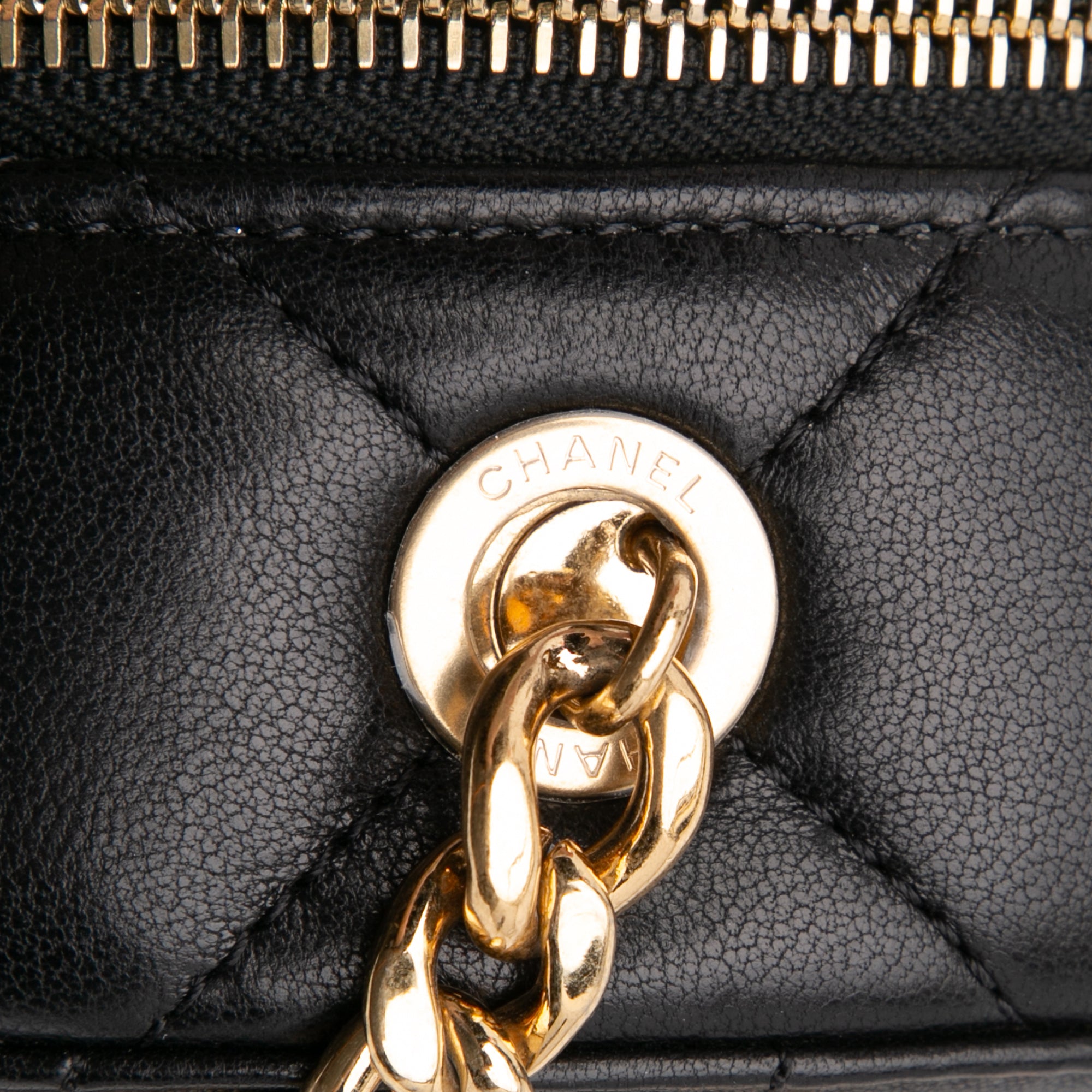 Chanel Quilted Lambskin Oval Logo Chain Top Handle Round Clutch on Chain - image 9