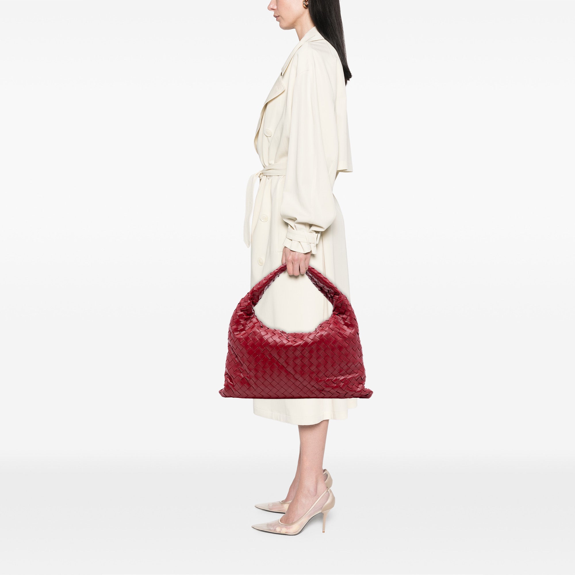 Bottega Veneta Small Calfskin Intrecciato Hop Hobo - image 7