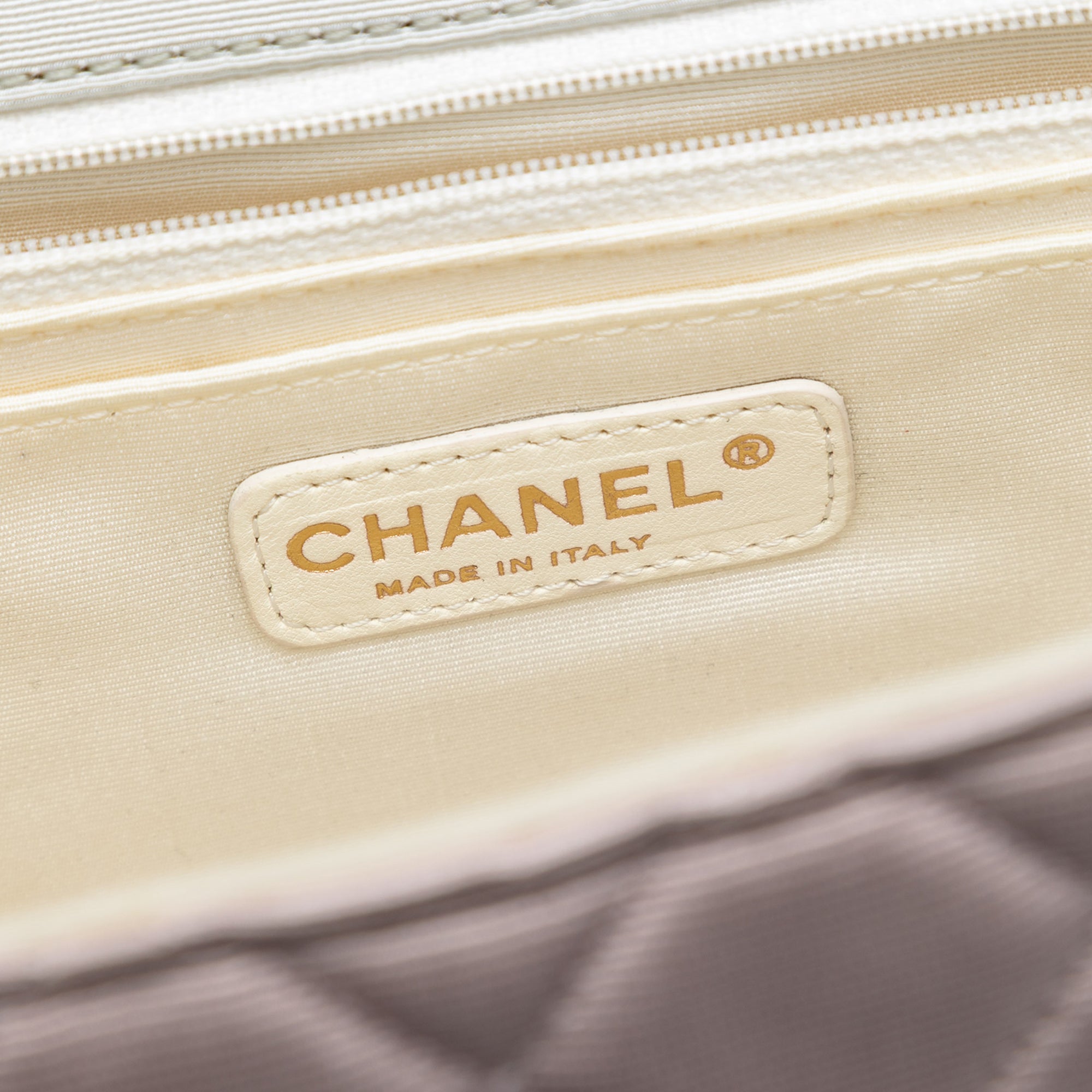 Chanel Tricolor Quilted Grosgrain Satin Reissue 2.55 Single Flap 227 - image 5