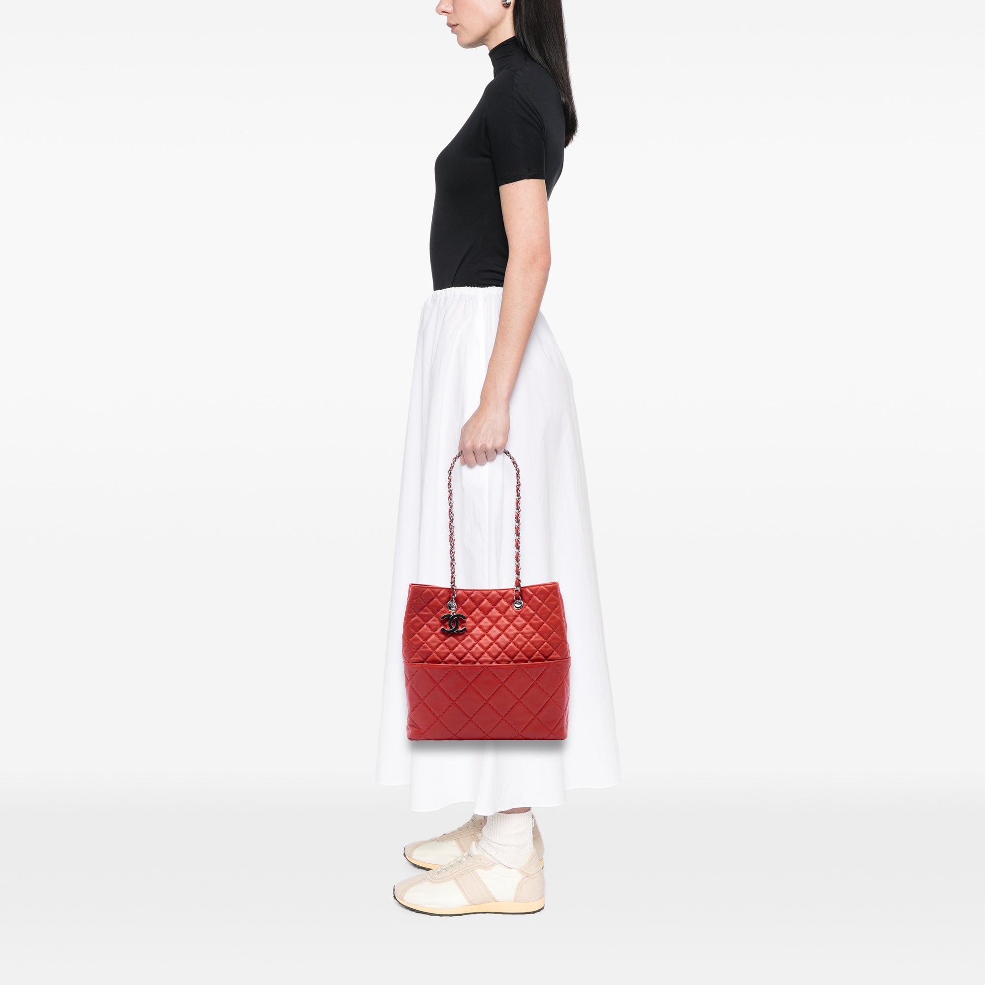 Chanel Quilted Lambskin In The Business North South Tote - image 6
