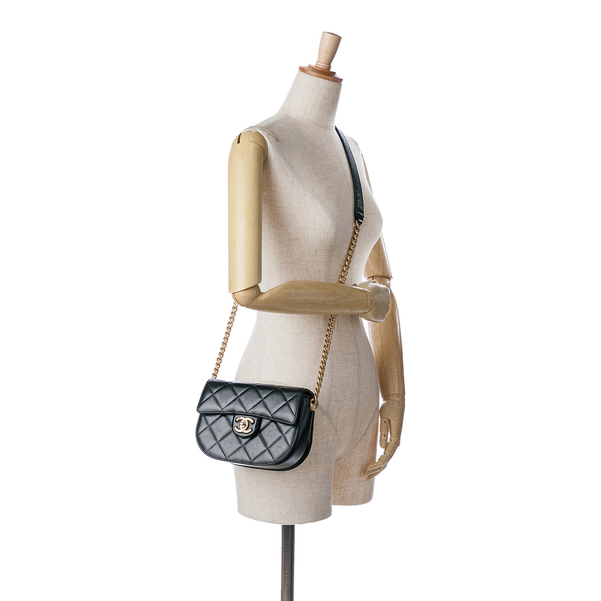 Chanel CC Quilted Calfskin Round Moon Messenger Flap - image 8