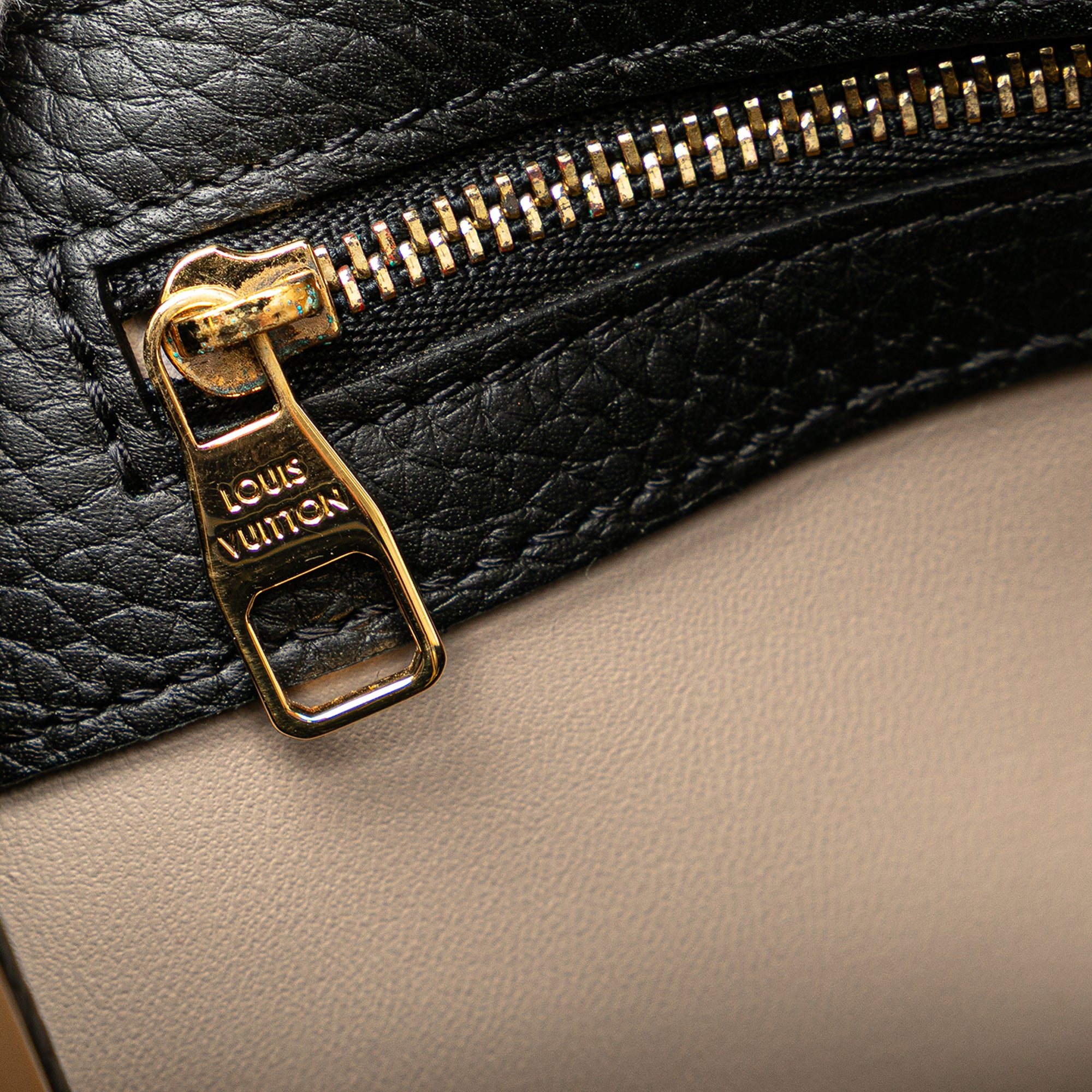 Louis Vuitton Taurillon Kintsugi Capucines MM - image 8