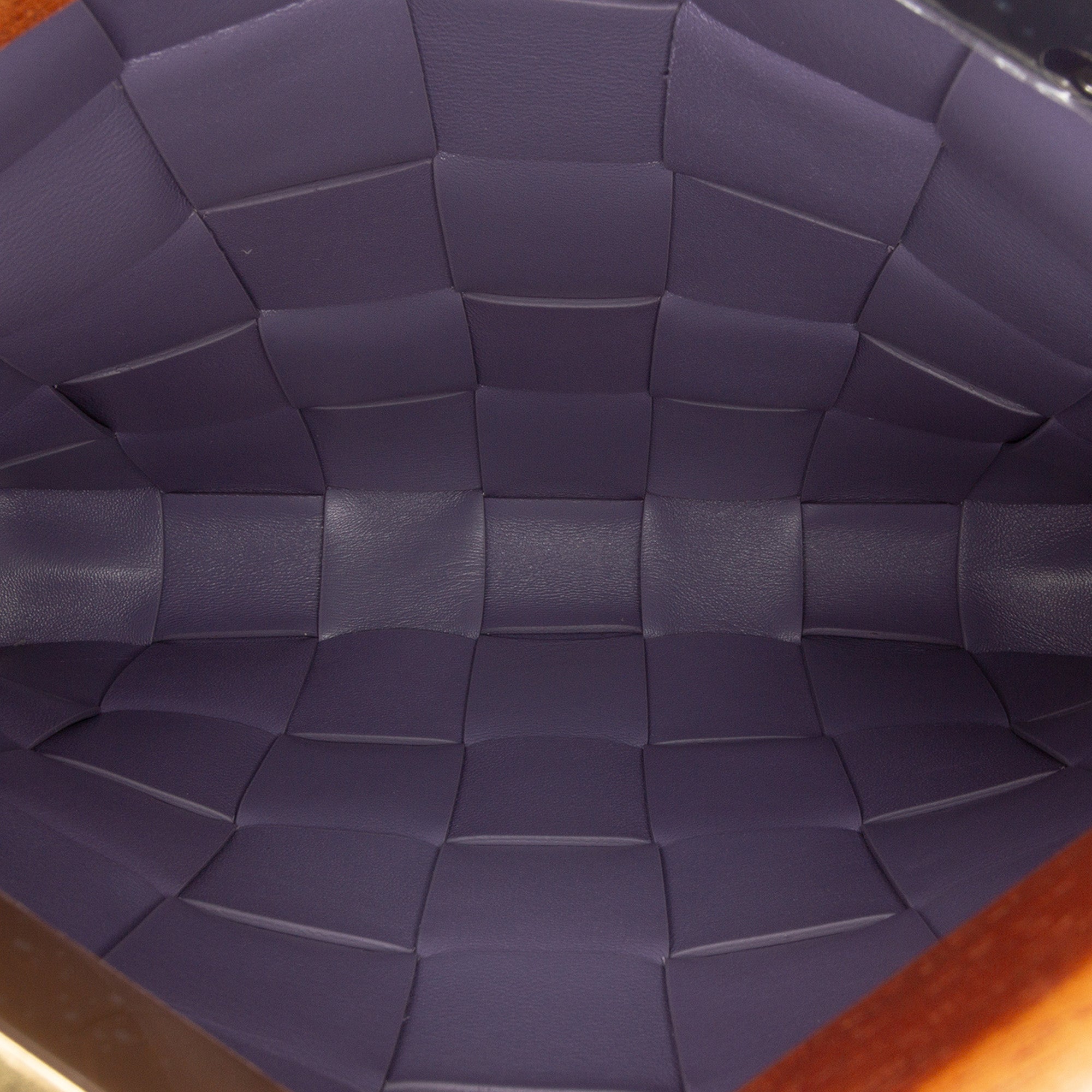 Bottega Veneta Lambskin Maxi Intrecciato The Snap Clutch - image 4