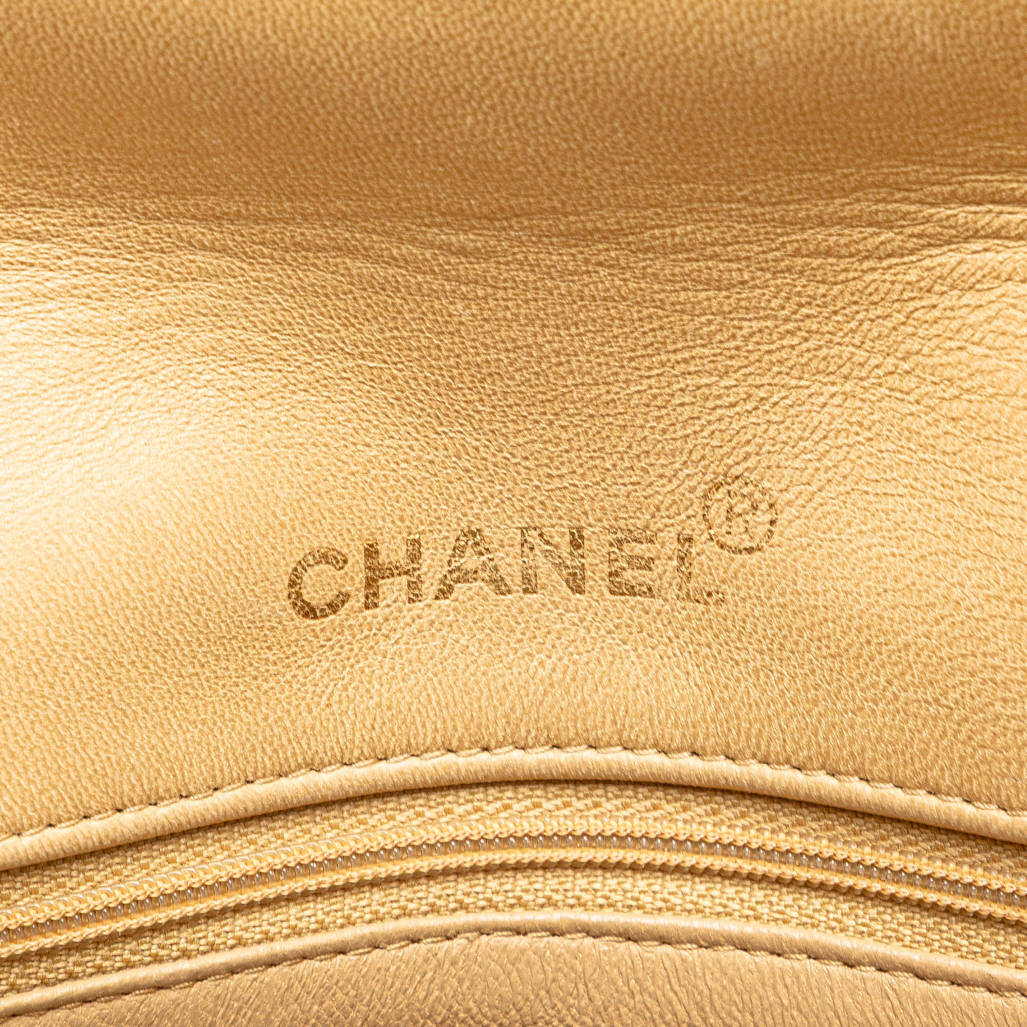 Chanel Medium Lambskin Diana Full Flap - image 5