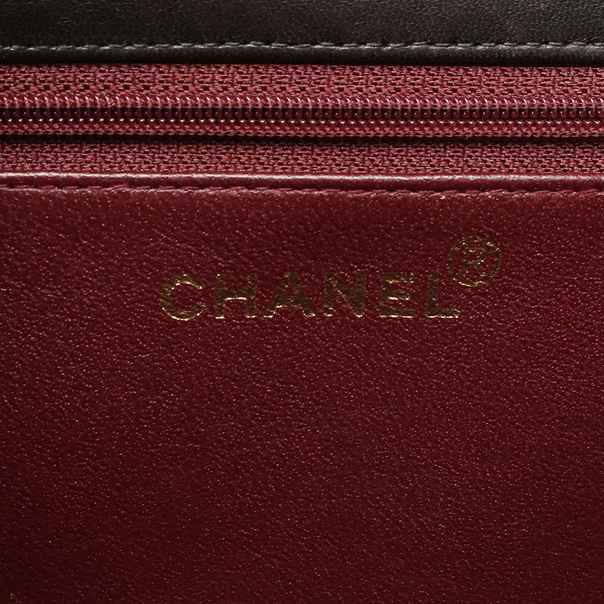 Chanel CC Quilted Lambskin Single Flap - image 4