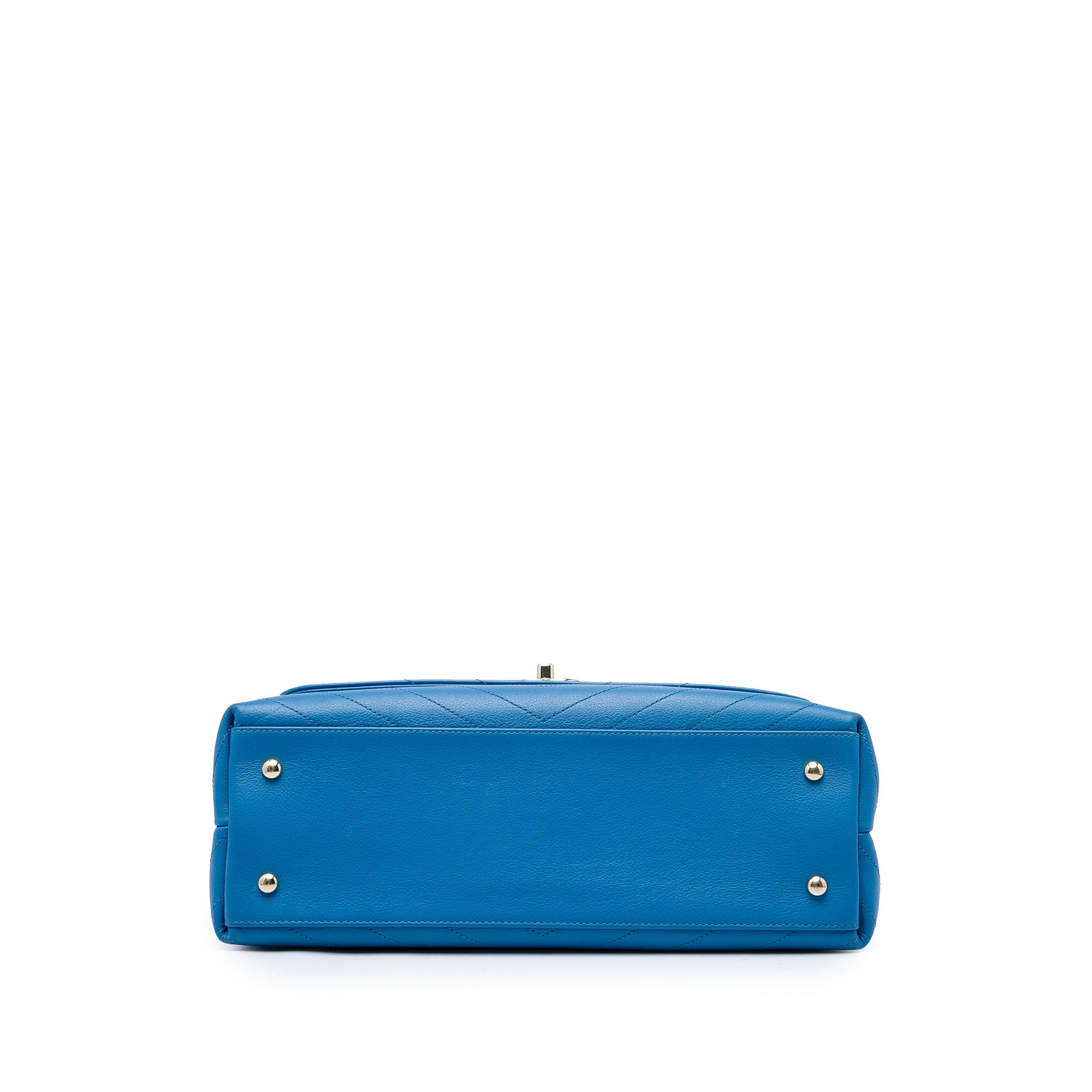 Chanel Medium Grained Calfskin Chevron Chic Top Handle Flap - image 3