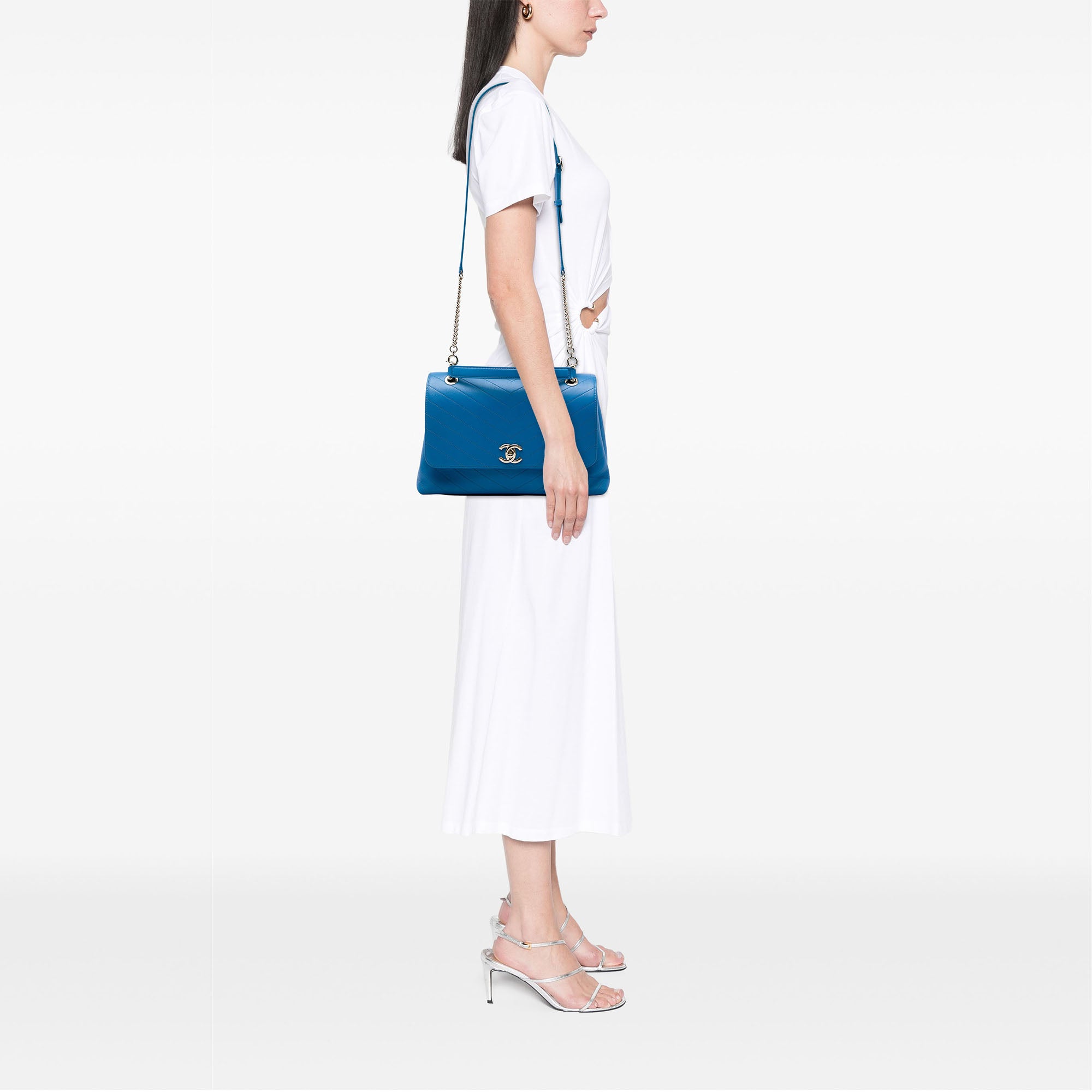 Chanel Medium Grained Calfskin Chevron Chic Top Handle Flap - image 6