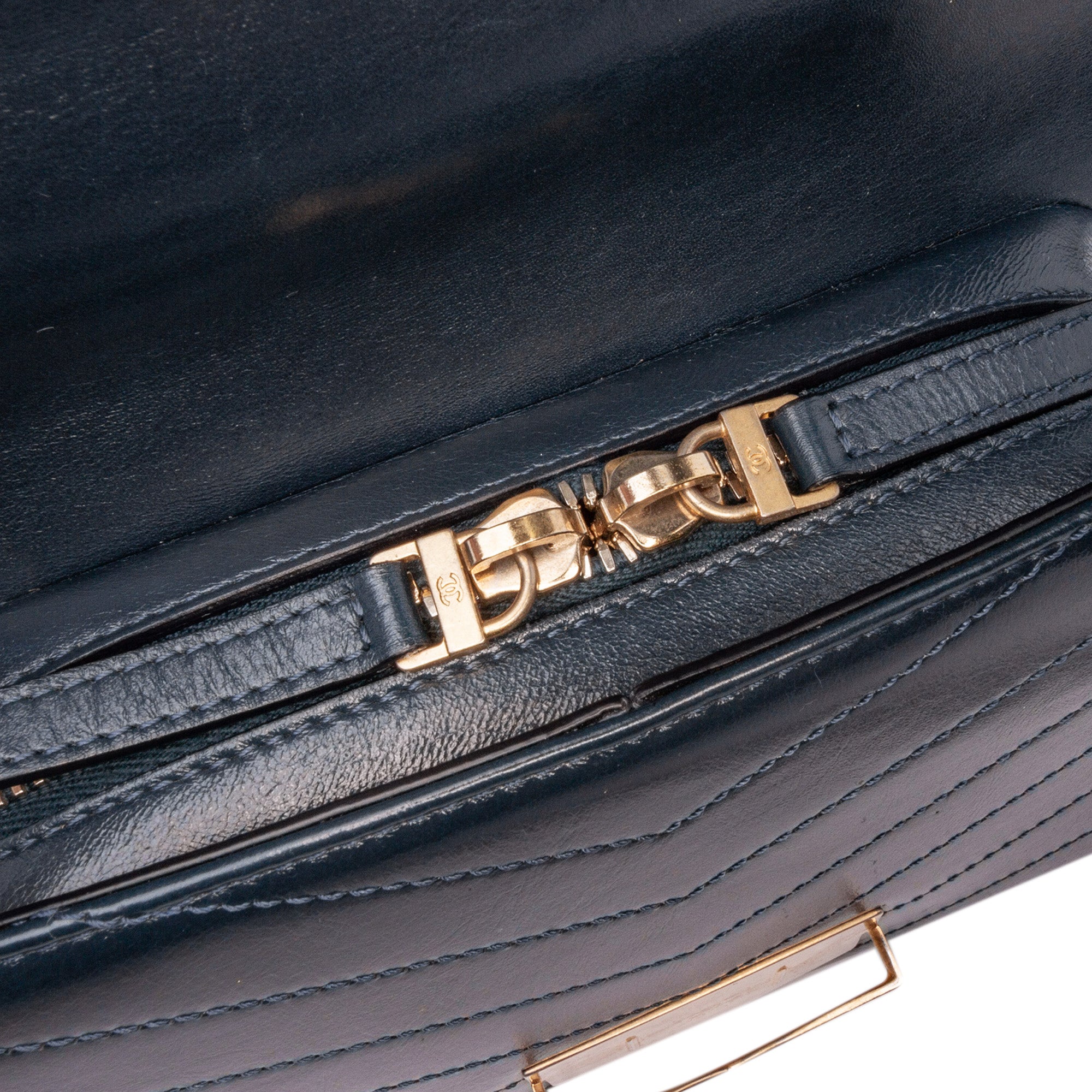 Chanel Small CC Chevron Calfskin Medal Flap - image 6