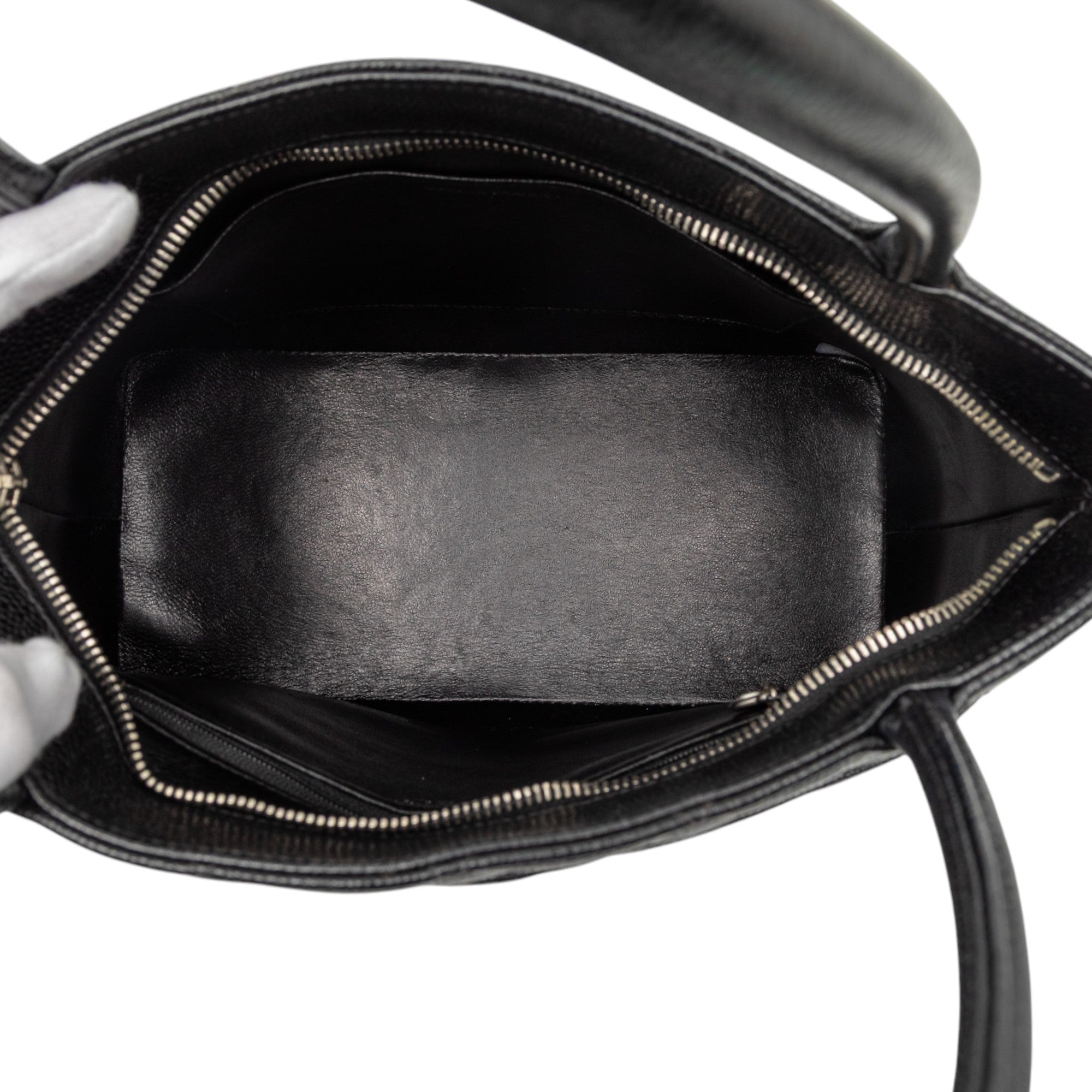 Chanel Caviar Medallion Tote - image 4