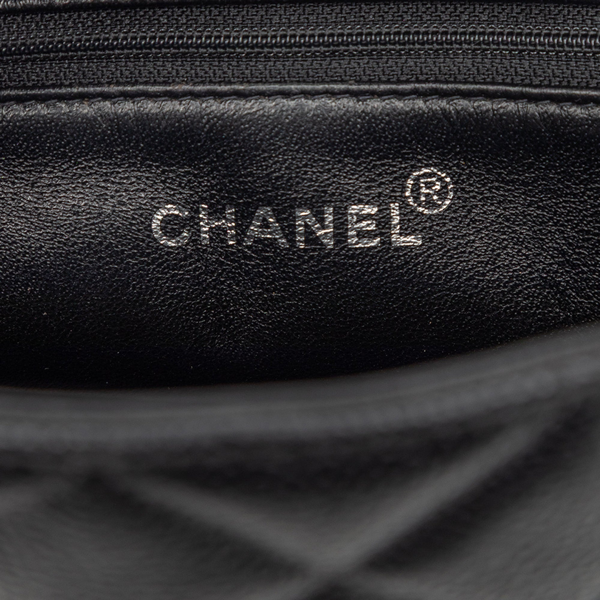 Chanel Caviar Medallion Tote - image 5