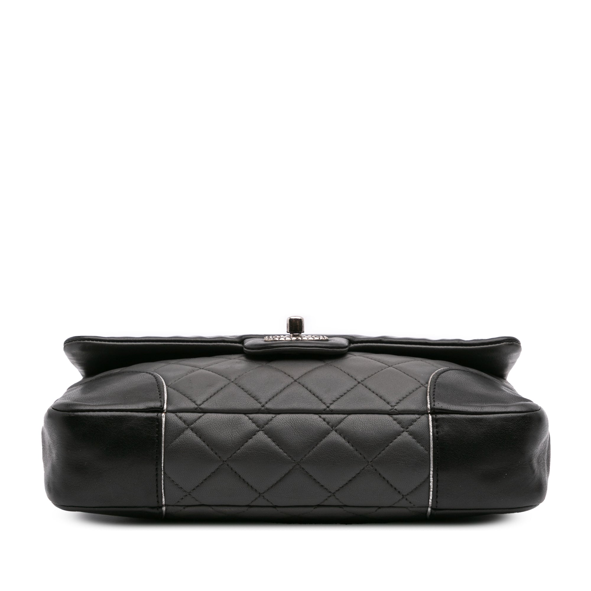 Chanel Paris Salzburg Medium Bicolor Quilted Lambskin Tyrolean Flap - image 3