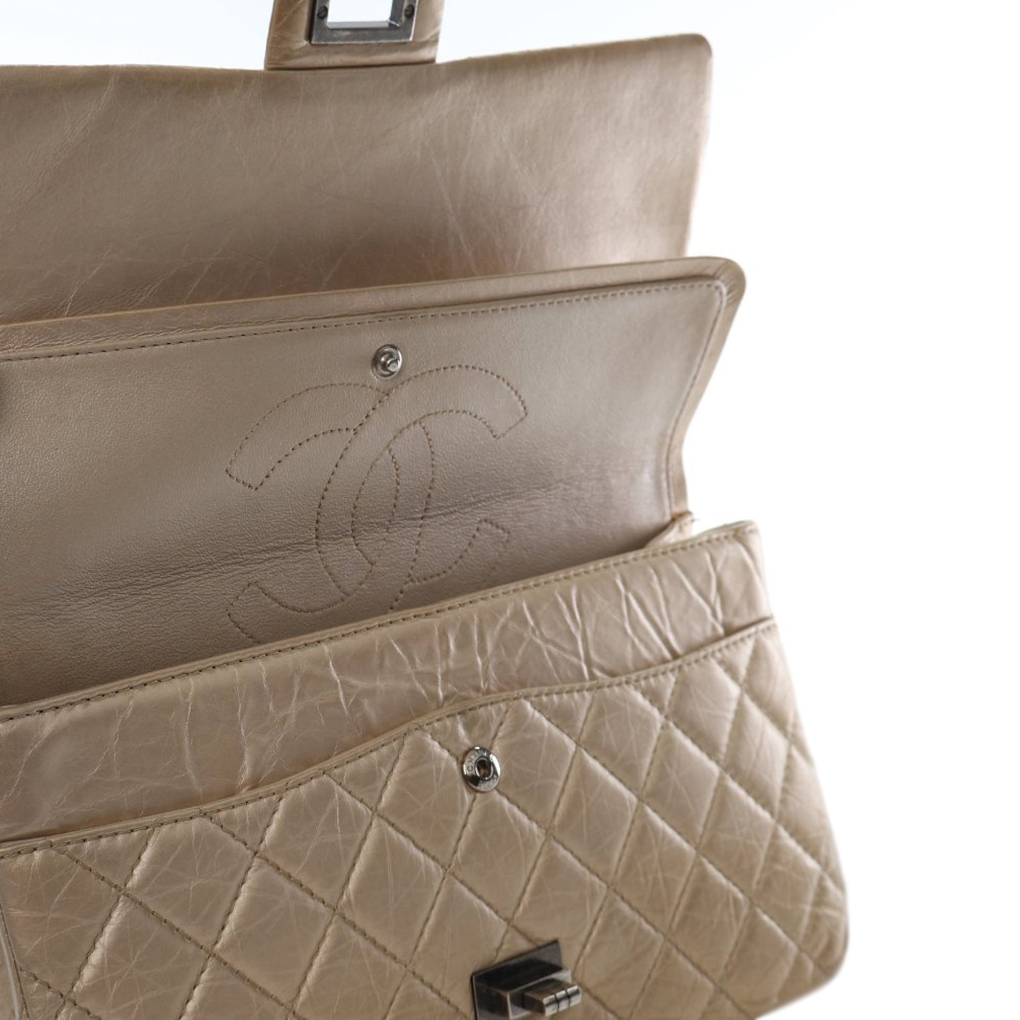 Chanel Reissue 2.55 Aged Calfskin Double Flap 226 - image 11