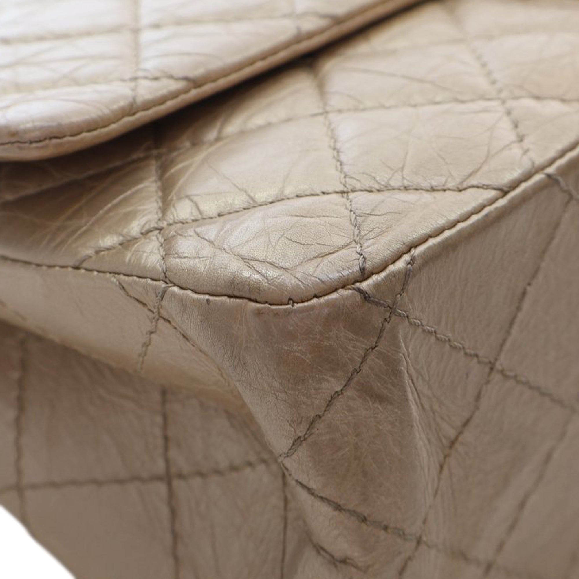 Chanel Reissue 2.55 Aged Calfskin Double Flap 226 - image 7